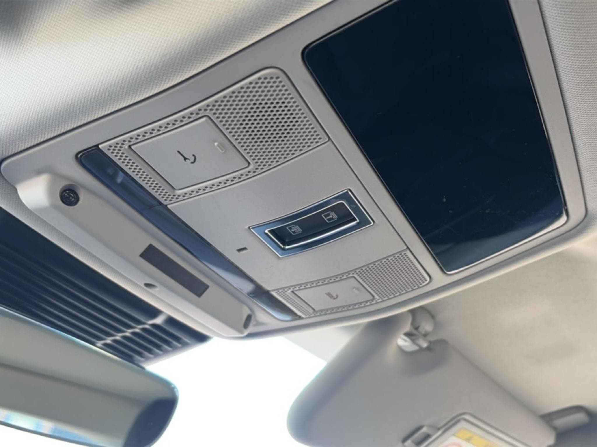Land-Rover RANGE ROVER EVOQUE 2.0 P200 FLEXFUEL SE AWD BVA MARK III (2022) - Photo 16