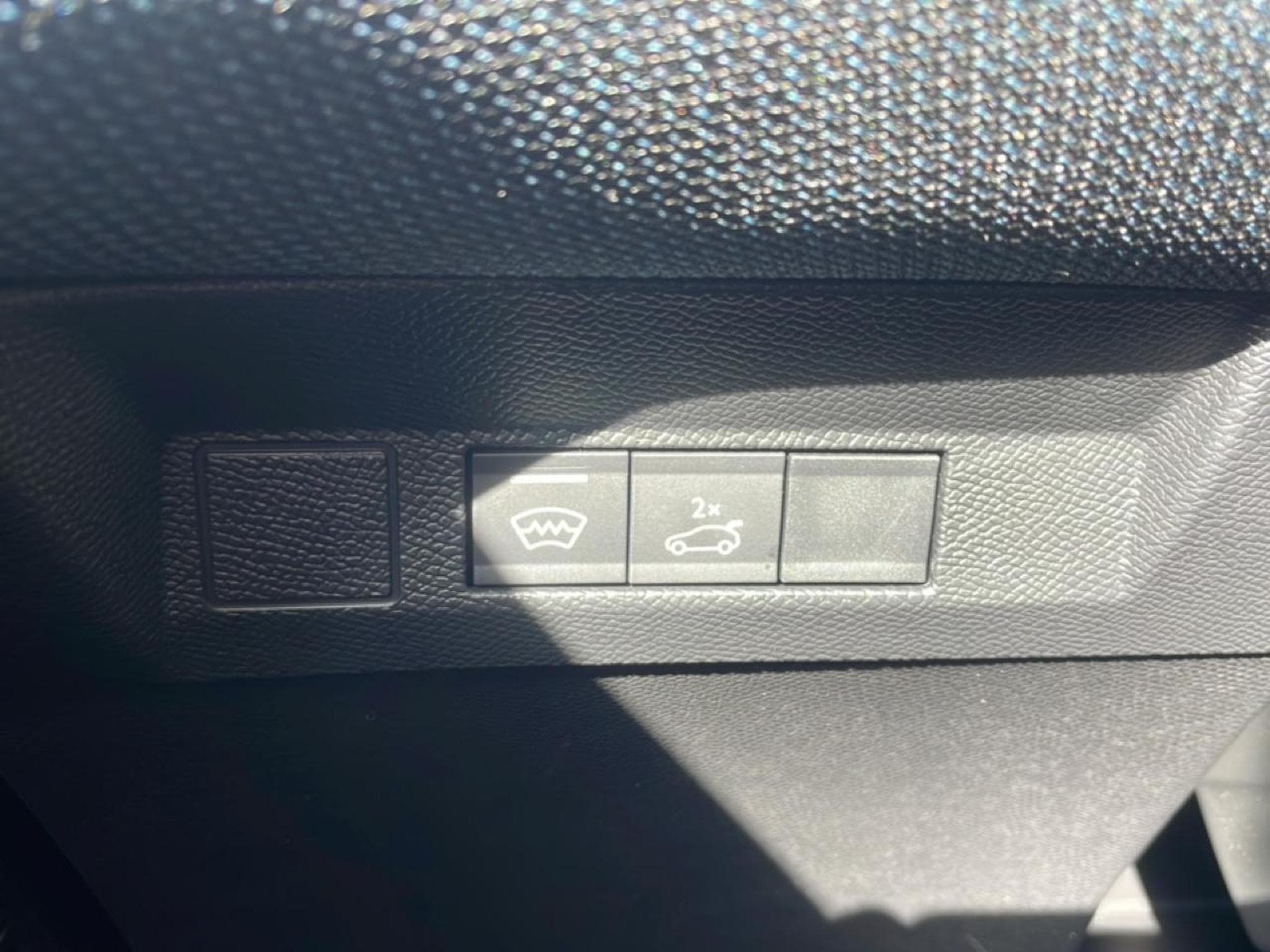 Citroen C5 AIRCROSS 1.2 HYBRIDE 145 MAX BOITE AUTOMATIQUE (2026) - Photo 12