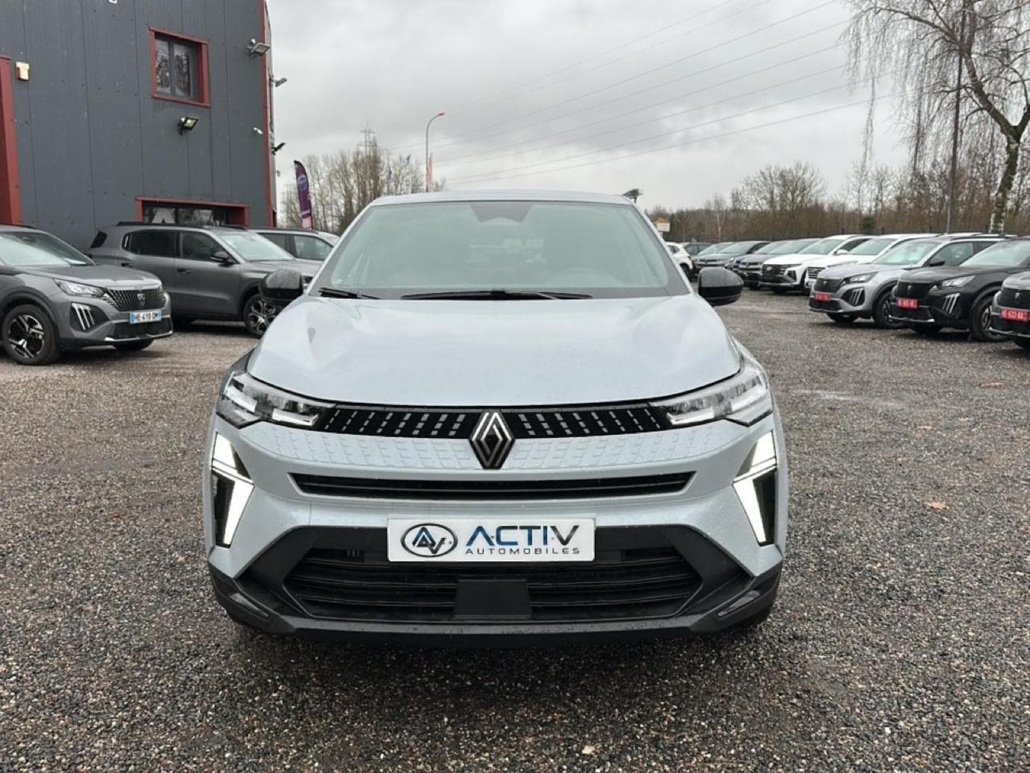 Renault CAPTUR II 1.0 TCE 90 TECHNO (2025) - Photo 2