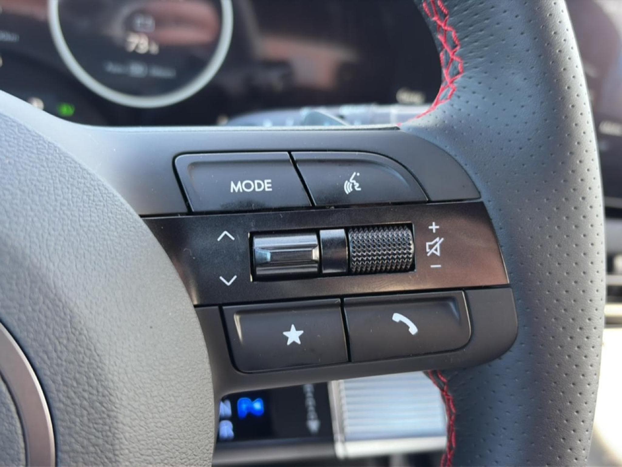 Hyundai TUCSON 1.6 T-GDI 239 HYBRID N LINE CREATIVE (2026) - Foto 15