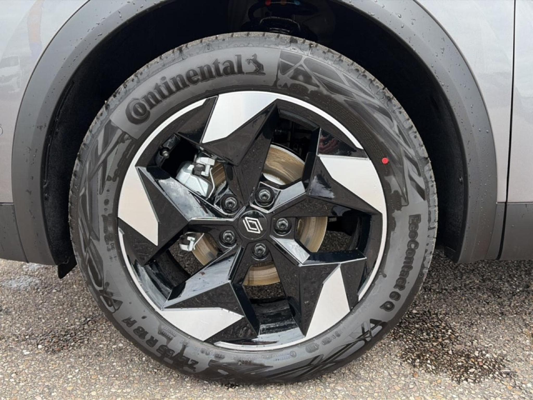 Renault CAPTUR II 1.8 E-TECH FULL HYBRID 160 TECHNO (2026) - Photo 9