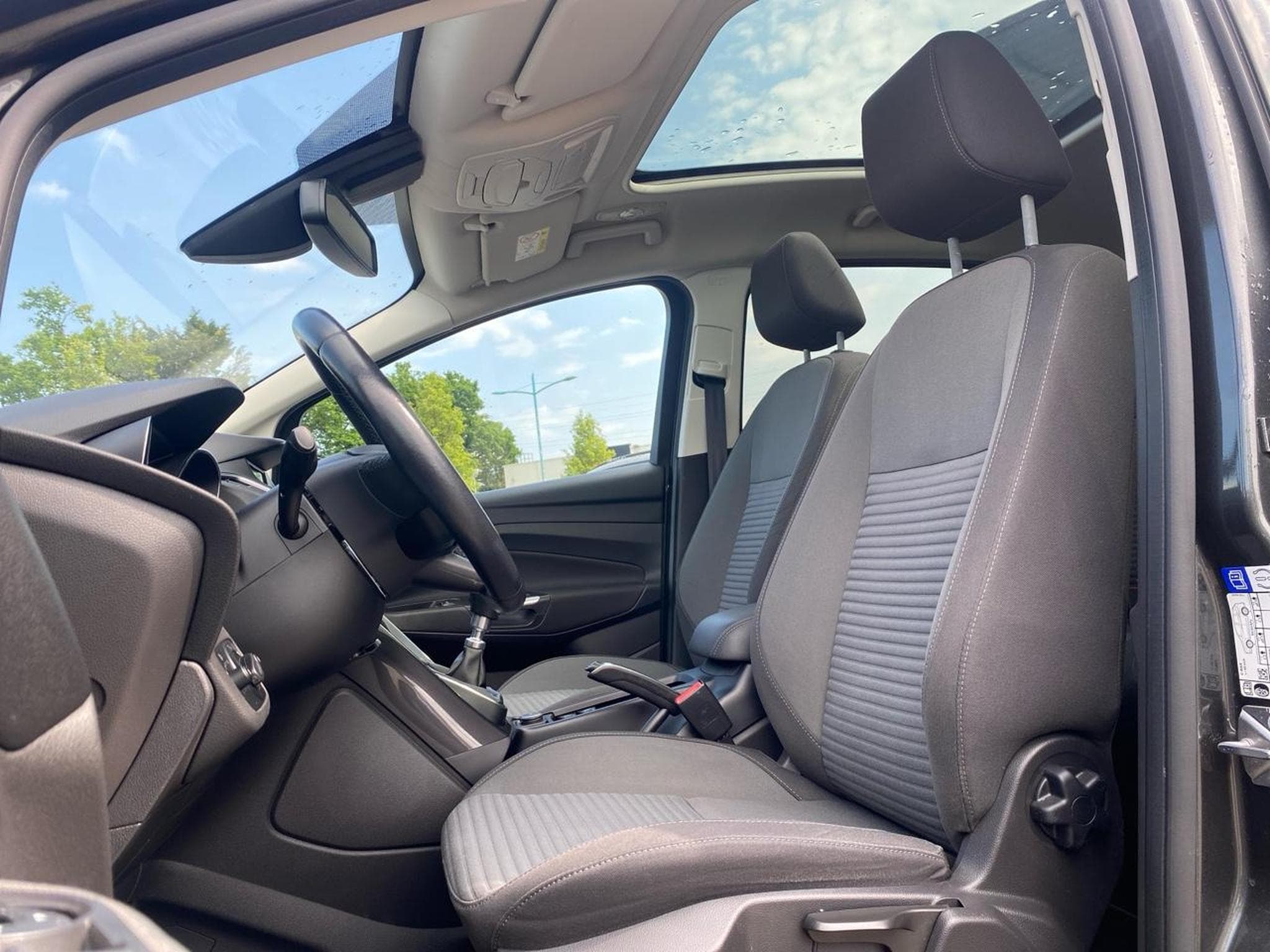 Ford C-MAX 1.0 ECOBOOST 125 TITANIUM (2017) - Photo 10