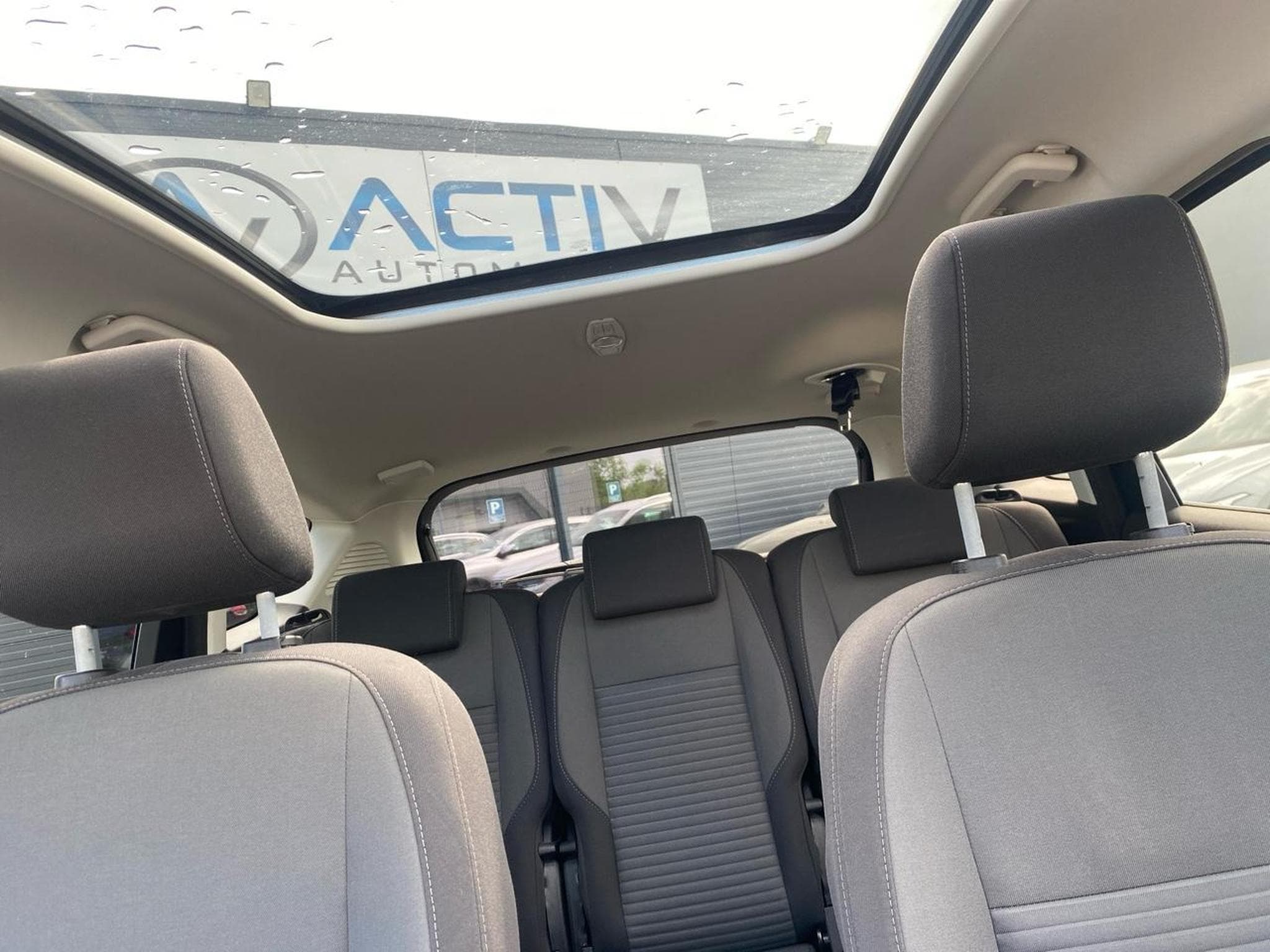 Ford C-MAX 1.0 ECOBOOST 125 TITANIUM (2017) - Photo 16