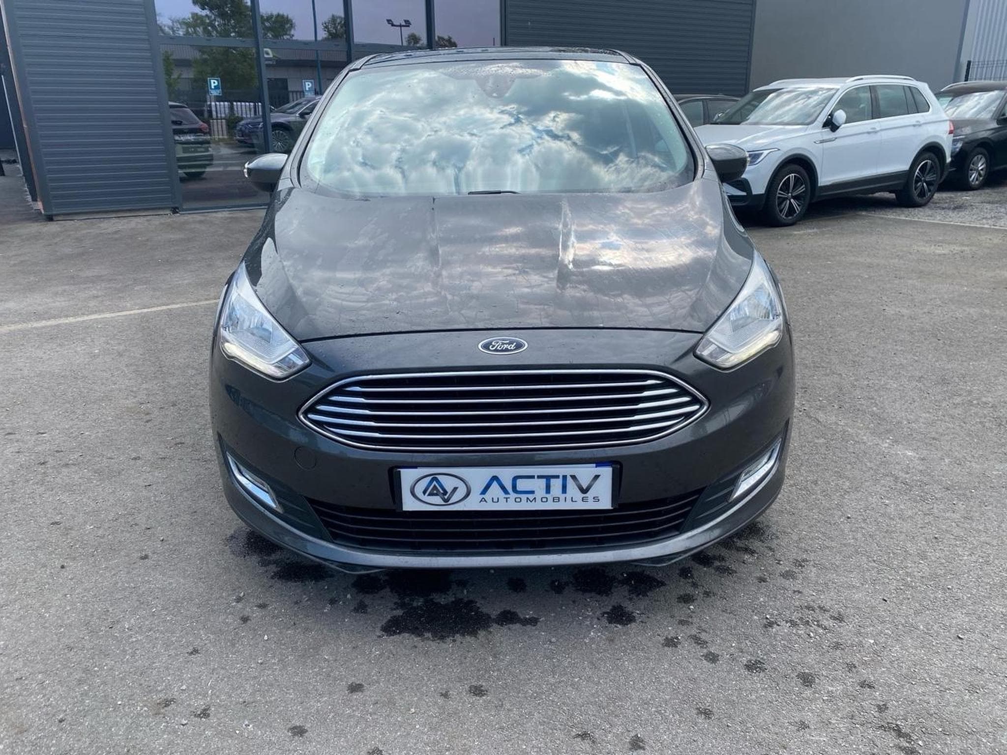 Ford C-MAX 1.0 ECOBOOST 125 TITANIUM (2017) - Photo 2