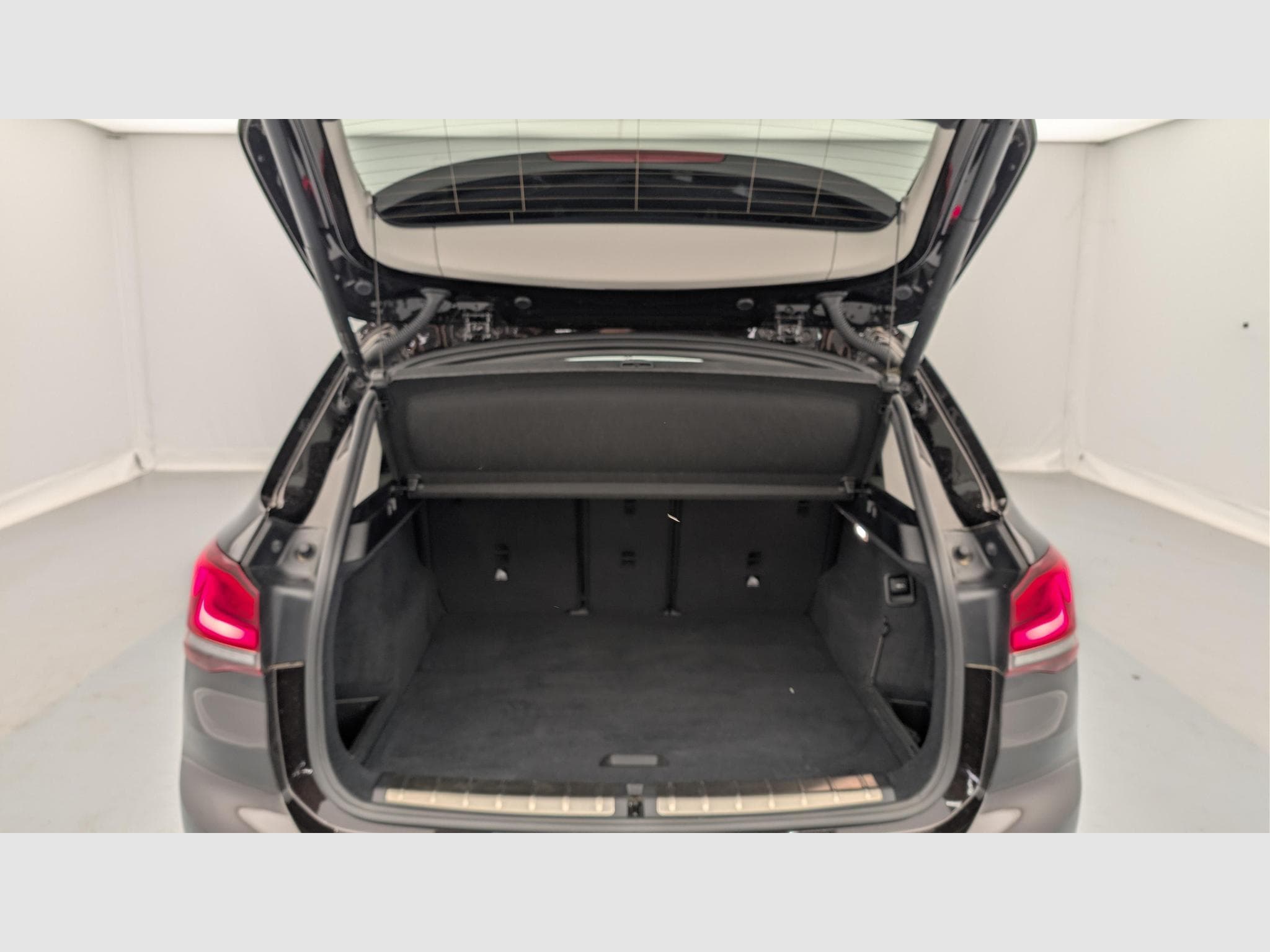 Bmw X1 F48 LCI XDRIVE 20D 190 CH BVA8 XLINE (2020) - Photo 11