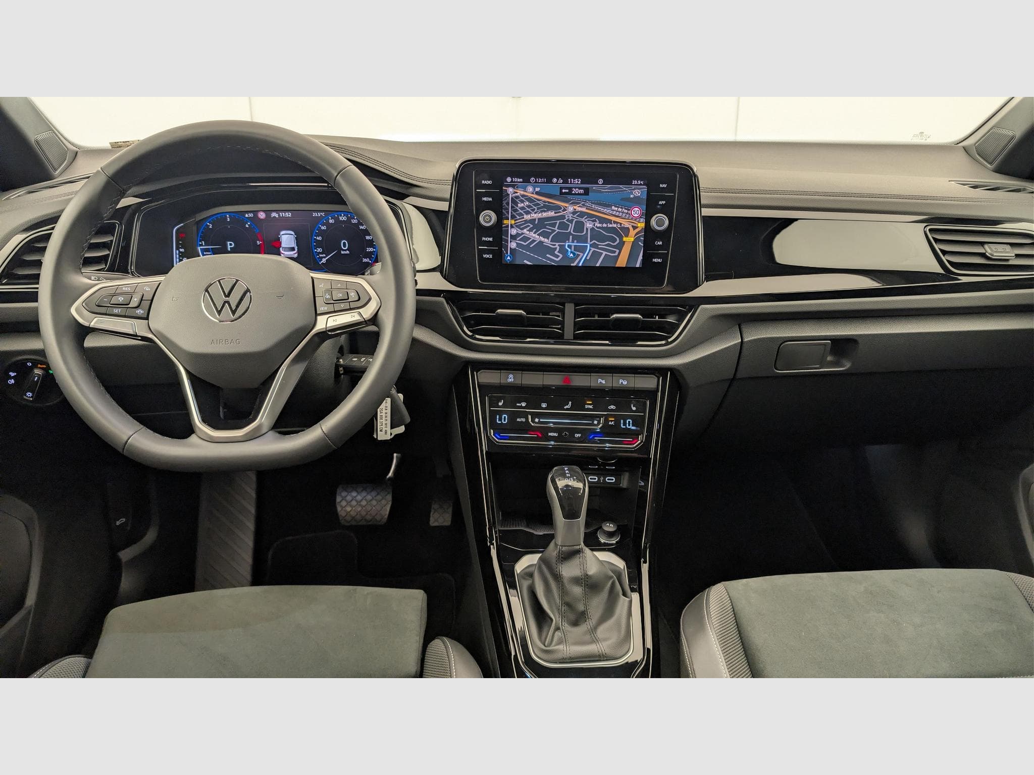VW T-Roc 2.0 TDI 150 Start/Stop DSG7 Style (2025) - Photo 13