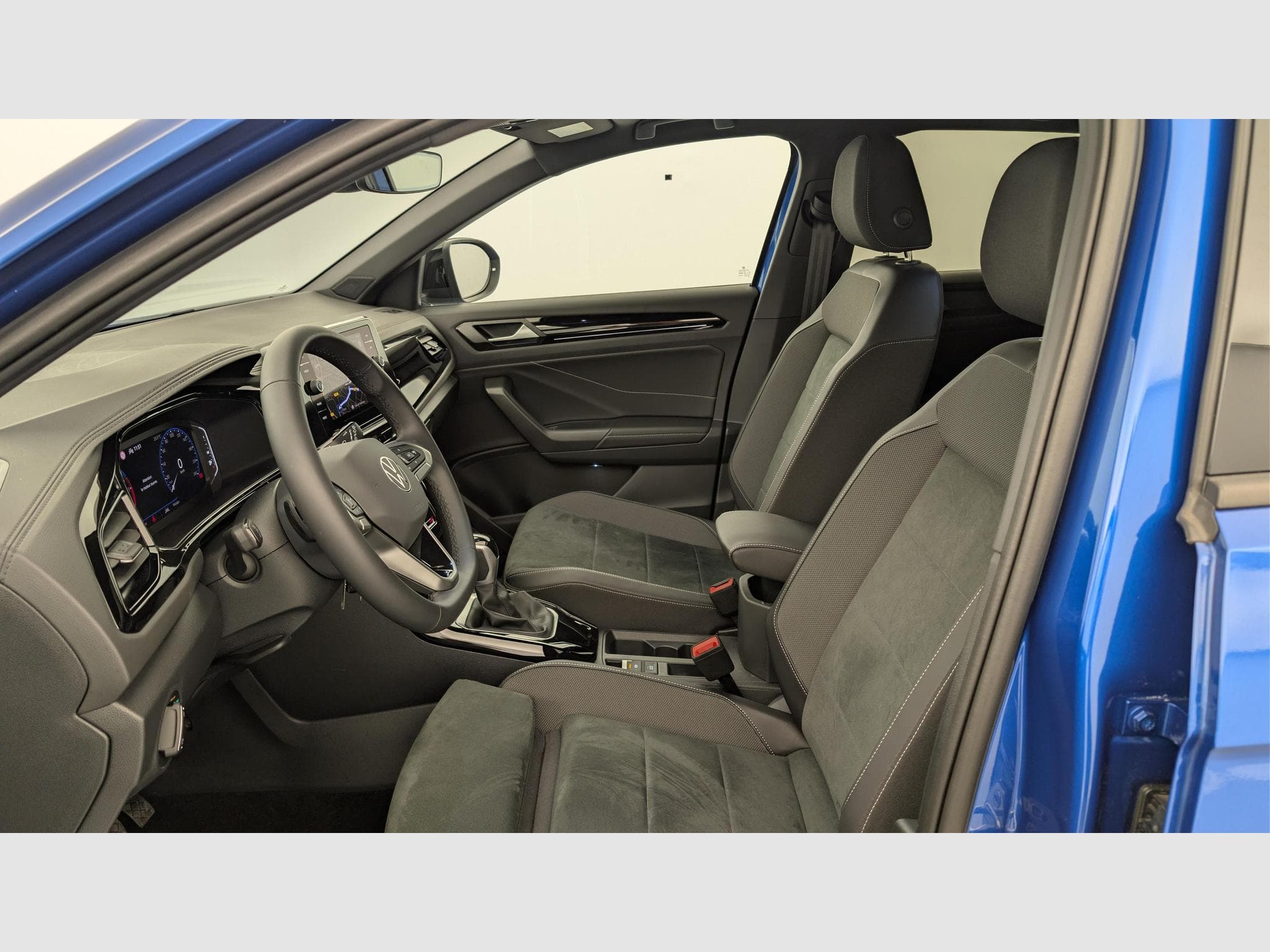 VW T-Roc 2.0 TDI 150 Start/Stop DSG7 Style (2025) - Photo 16