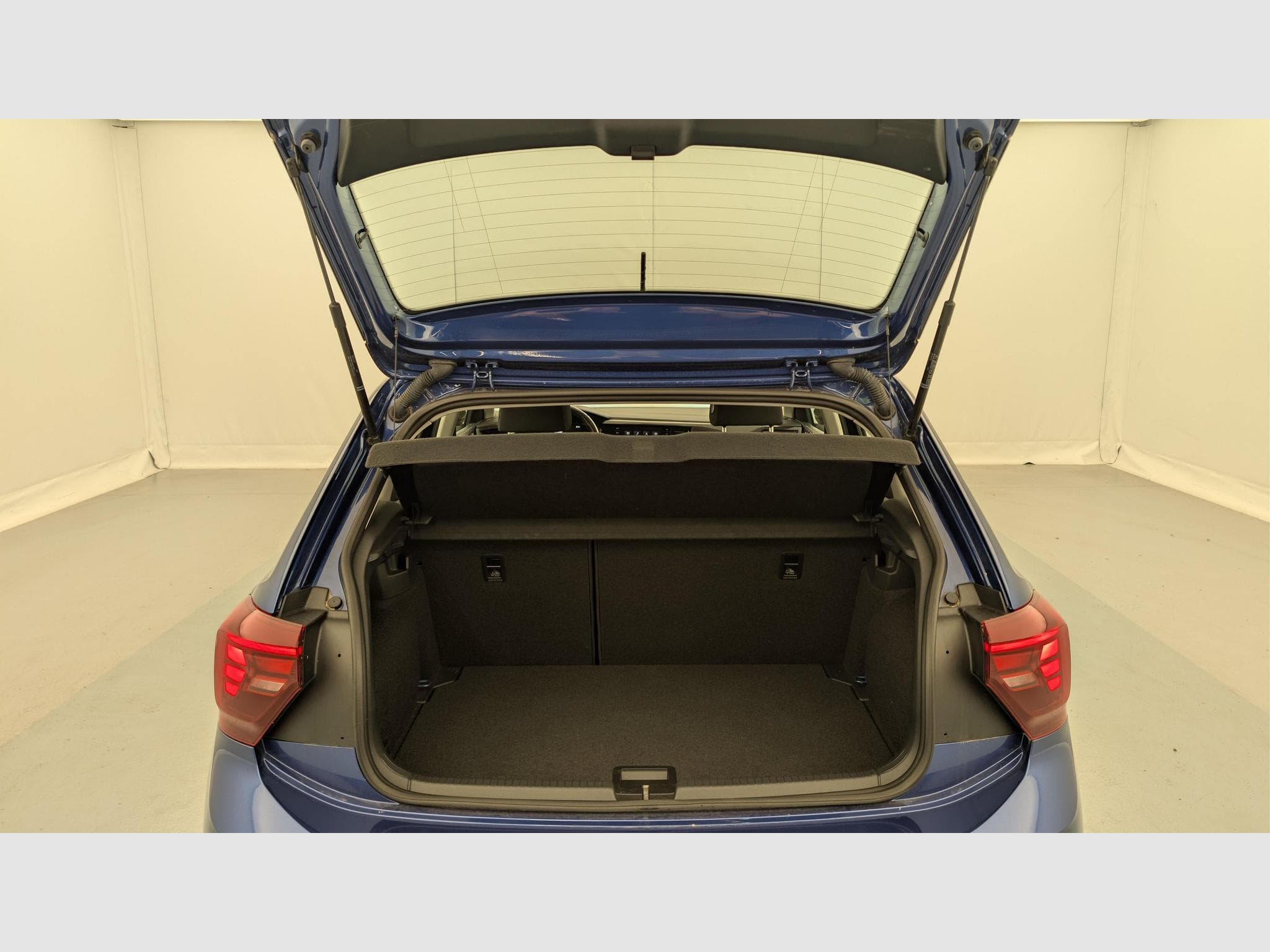 VW POLO 1.0 MPI 80 S&S BVM5 (2024) - Photo 11