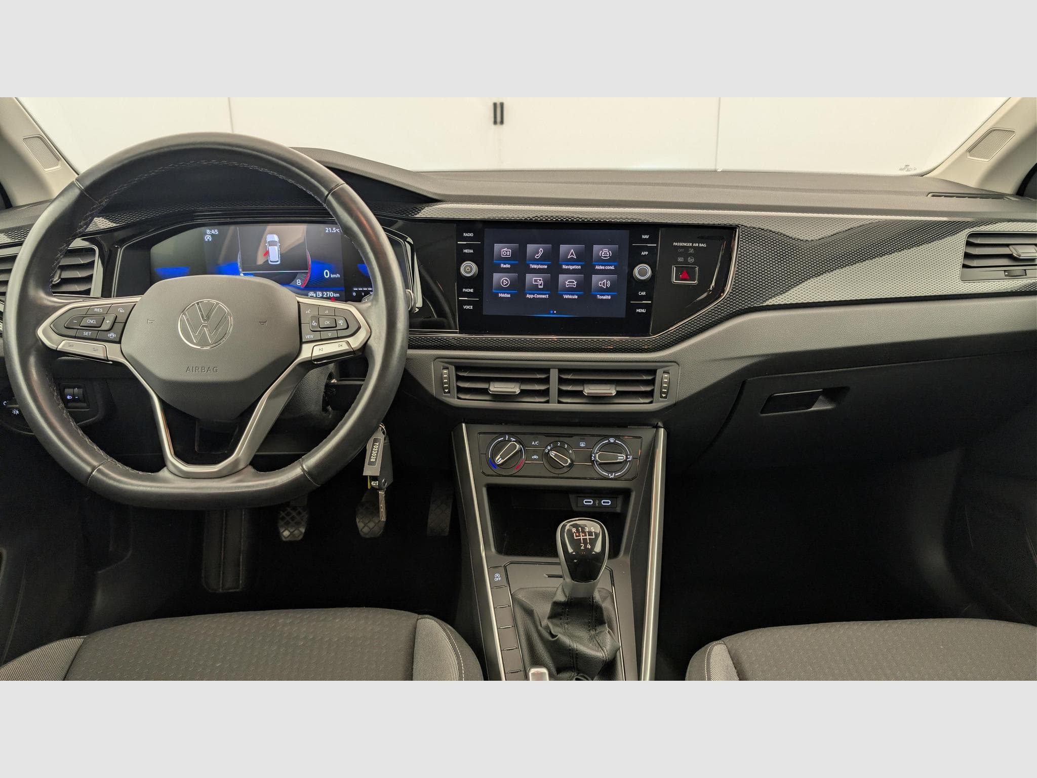 VW POLO 1.0 MPI 80 S&S BVM5 (2024) - Photo 13
