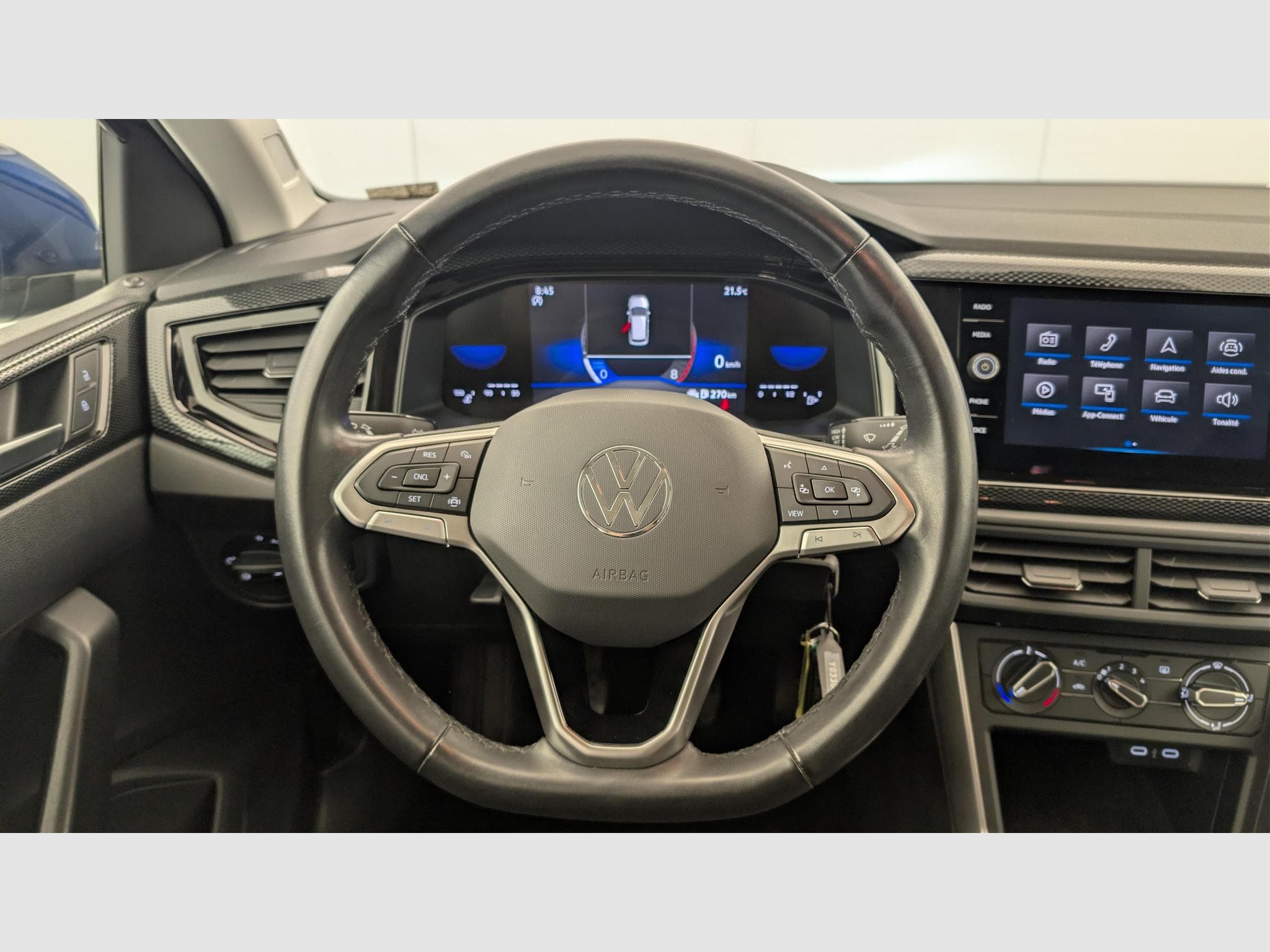 VW POLO 1.0 MPI 80 S&S BVM5 (2024) - Photo 14