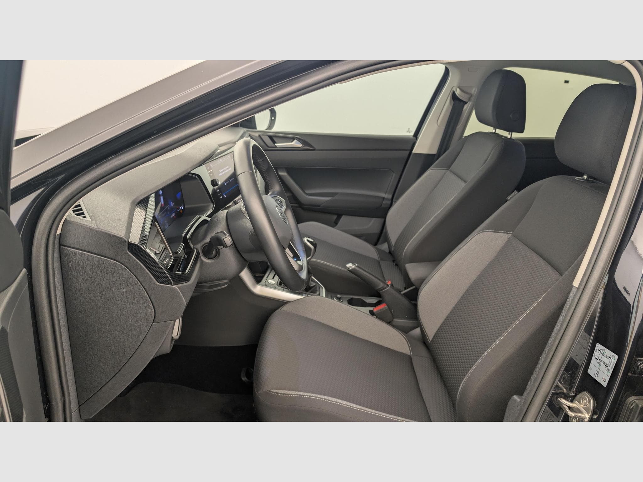 VW Taigo 1.0 TSI 95 BVM5 VW Edition (2024) - Photo 16