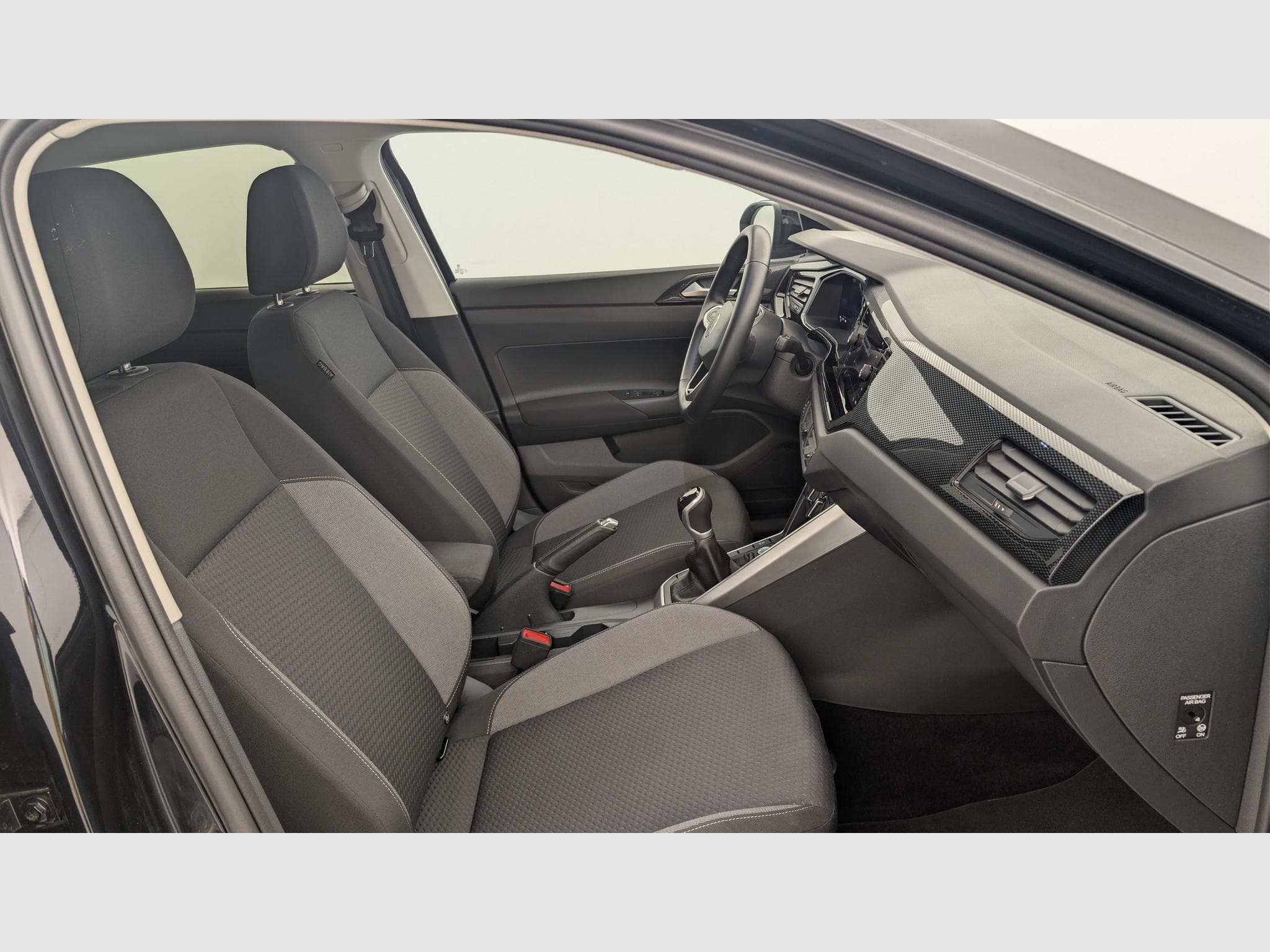 VW Taigo 1.0 TSI 95 BVM5 VW Edition (2024) - Photo 9