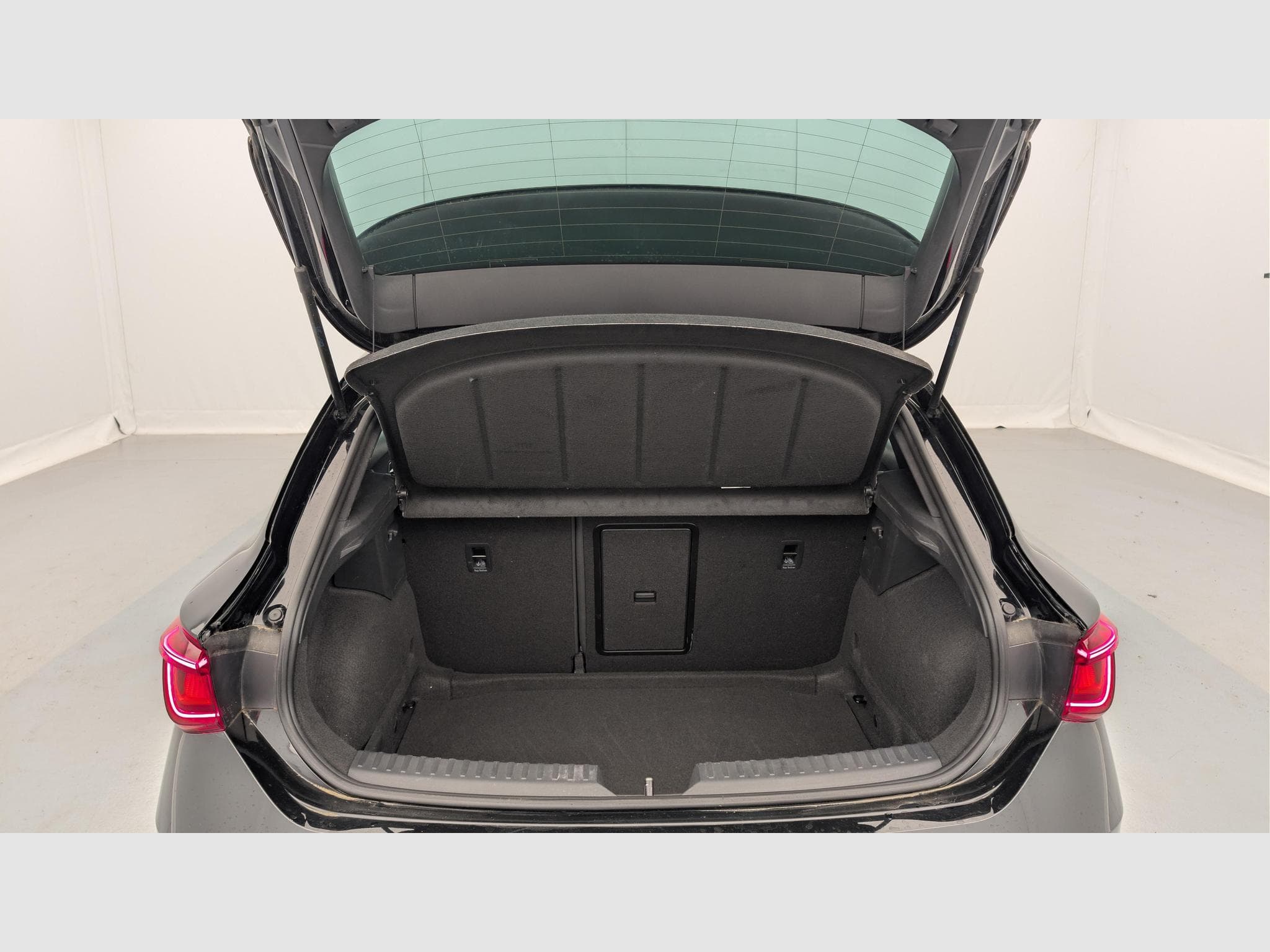 Seat Leon 1.5 eTSI 150 DSG7 FR (2021) - Photo 11