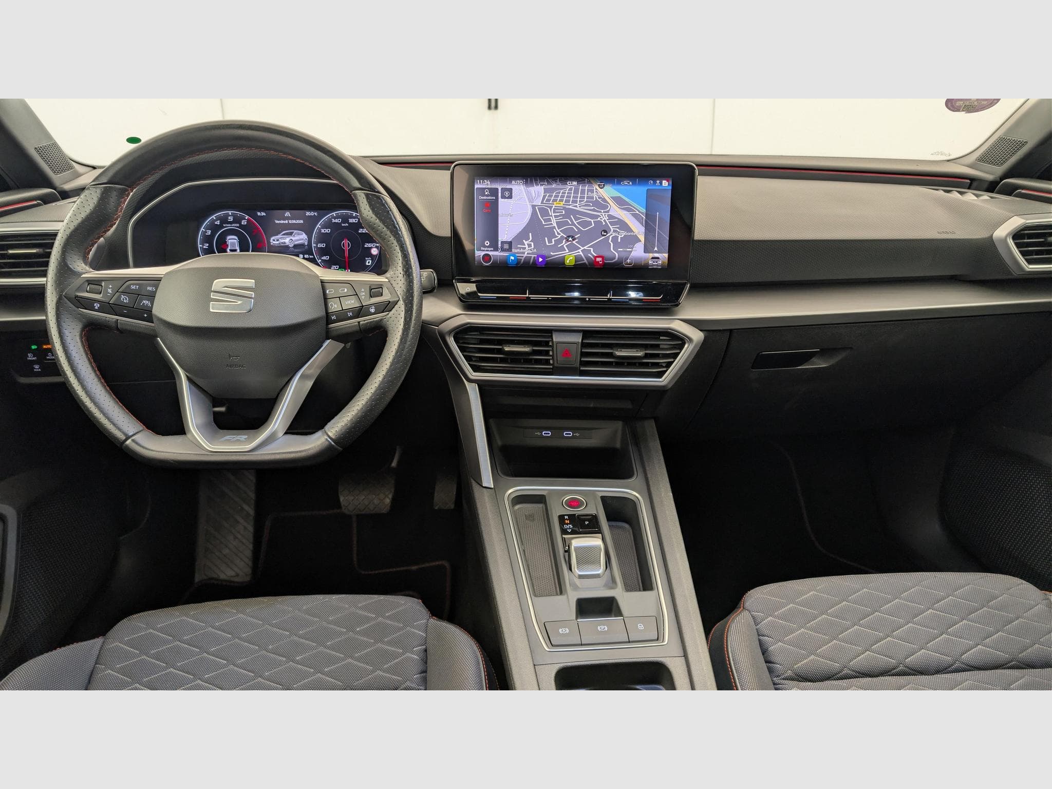 Seat Leon 1.5 eTSI 150 DSG7 FR (2021) - Photo 13