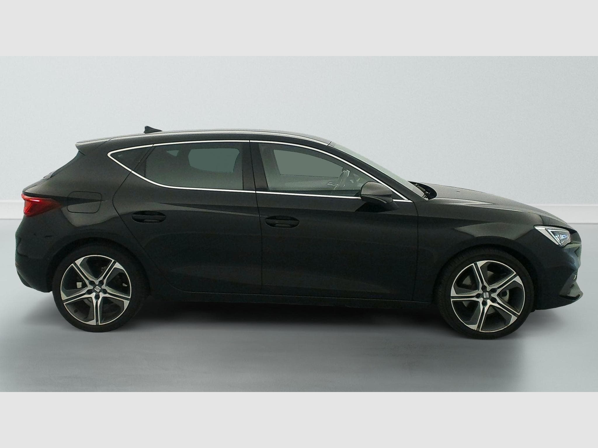 Seat Leon 1.5 eTSI 150 DSG7 FR (2021) - Photo 8