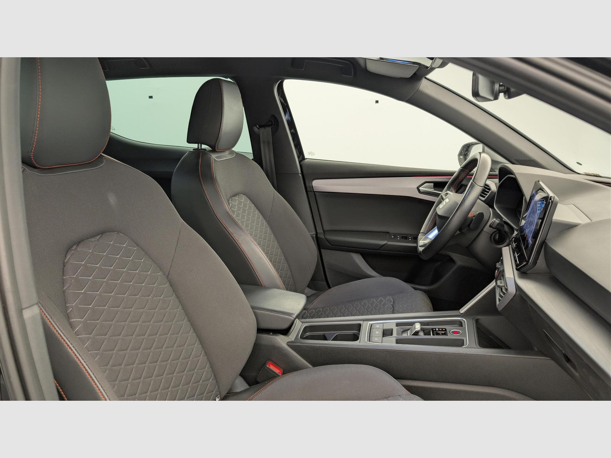 Seat Leon 1.5 eTSI 150 DSG7 FR (2021) - Photo 9