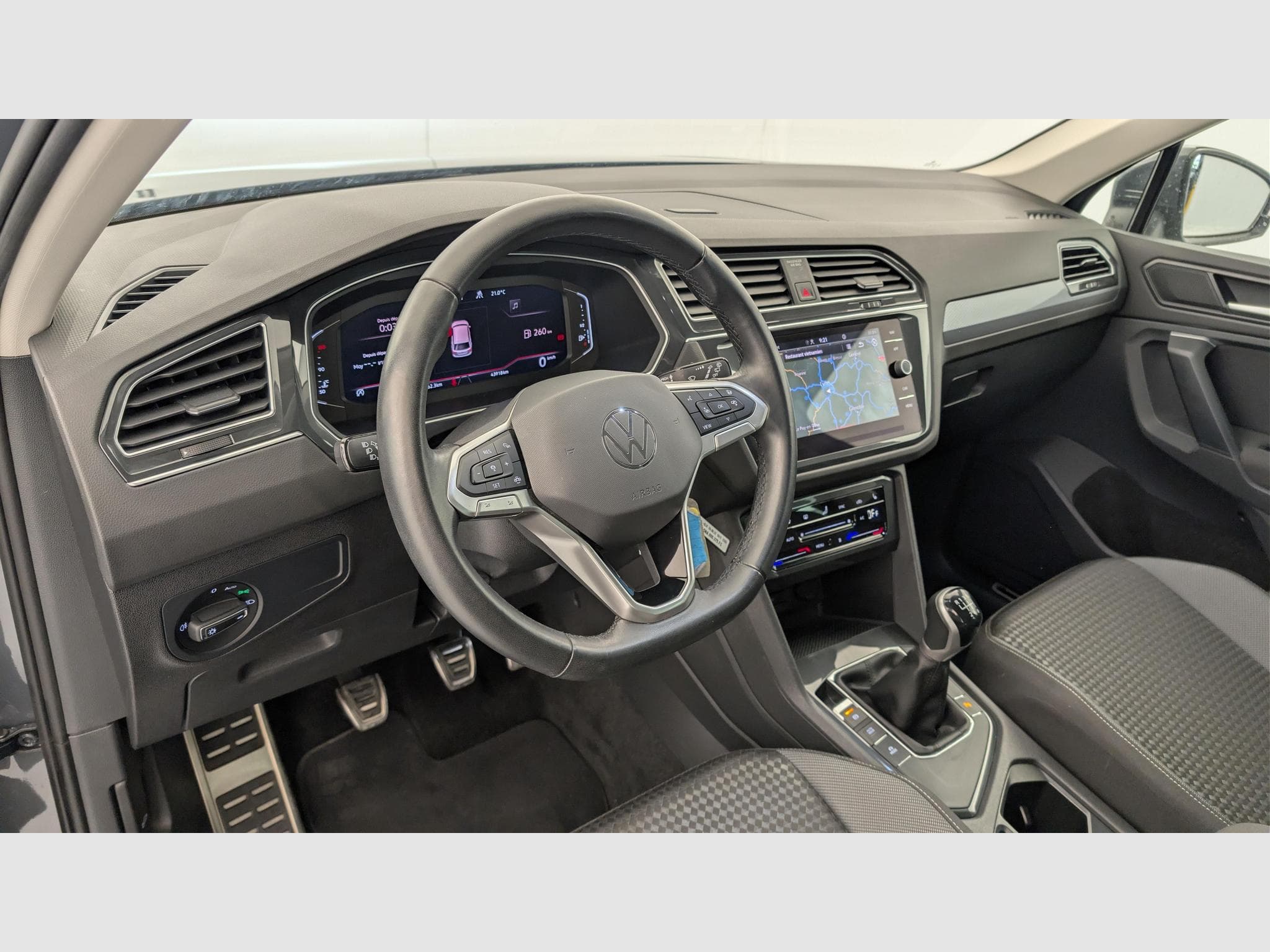 VW Tiguan 2.0 TDI 122CH BVM6 ACTIVE (2022) - Photo 15