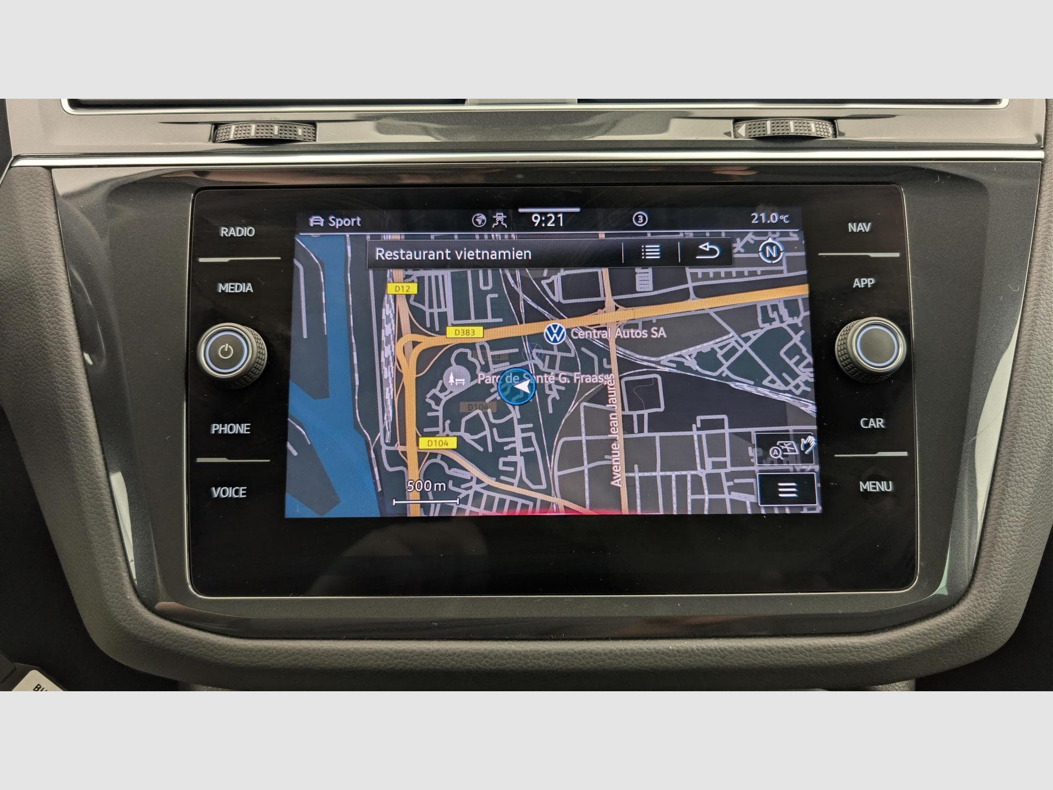 VW Tiguan 2.0 TDI 122CH BVM6 ACTIVE (2022) - Photo 18