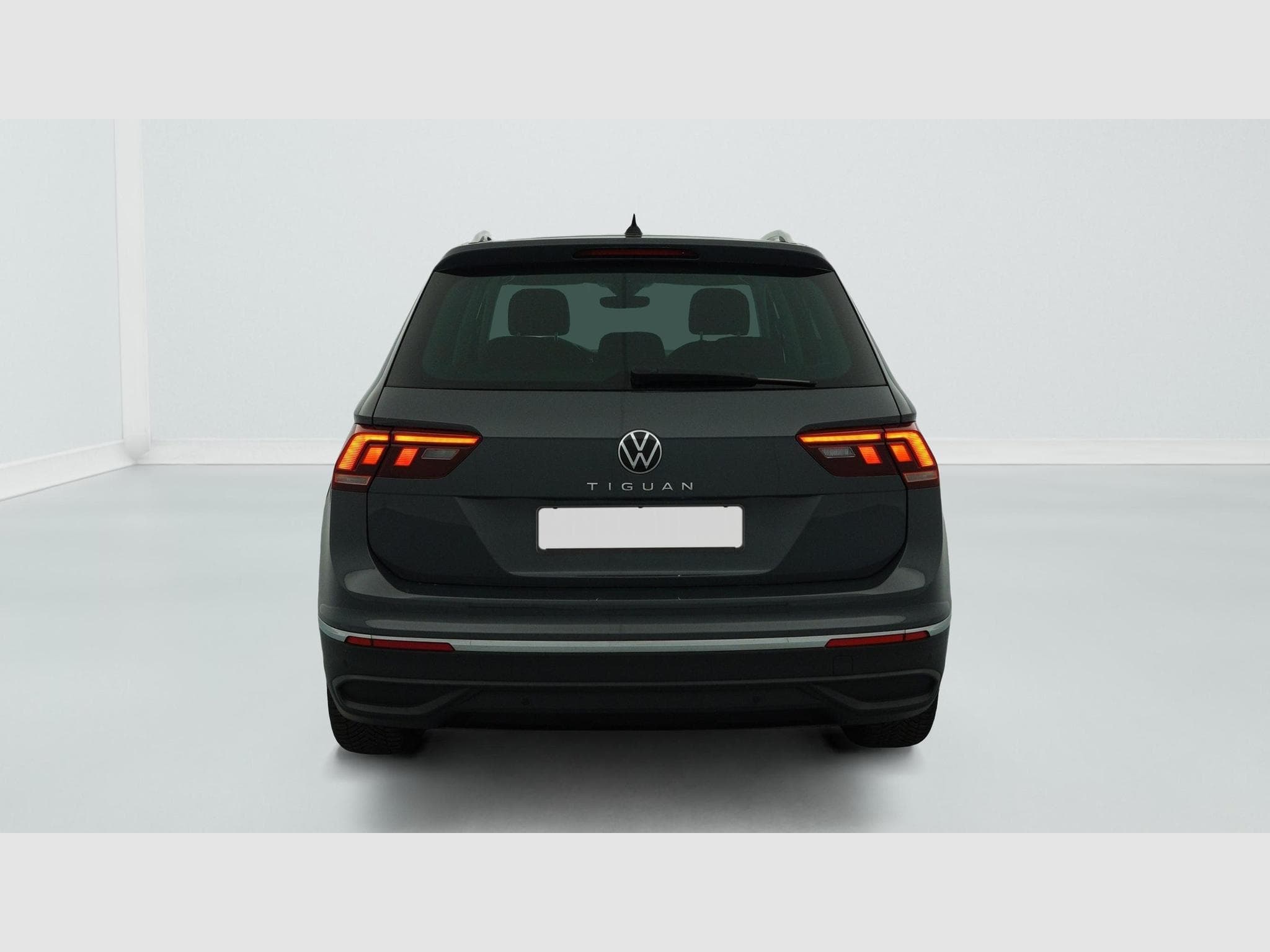 VW Tiguan 2.0 TDI 122CH BVM6 ACTIVE (2022) - Photo 6