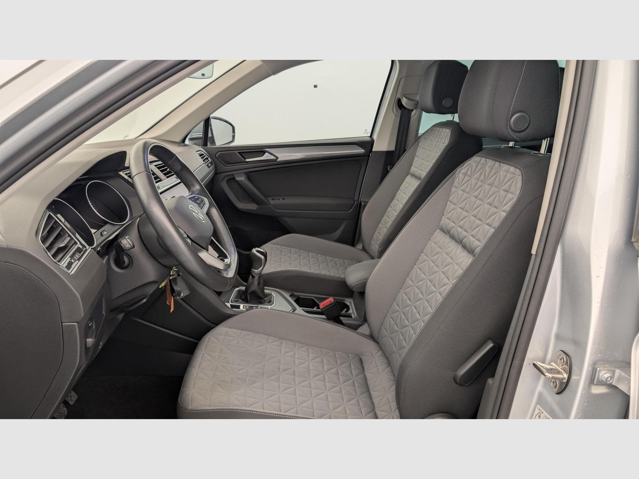 VW Tiguan 1.5 TSI 130ch BVM6 Life Plus (2022) - Foto 16