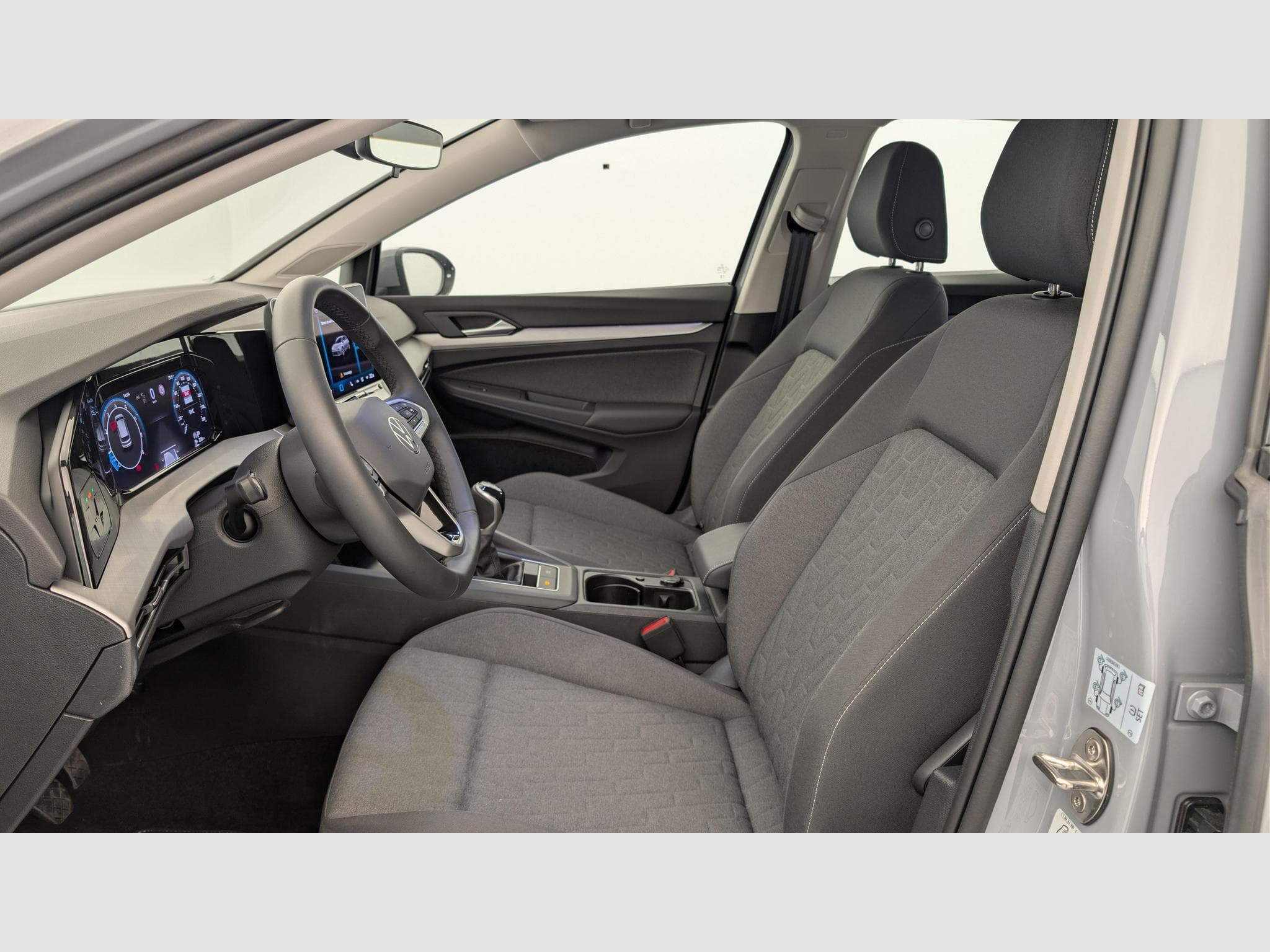 VW GOLF 8 1.5 TSI EVO2 116 BVM6 LIFE PLUS (2025) - Foto 16