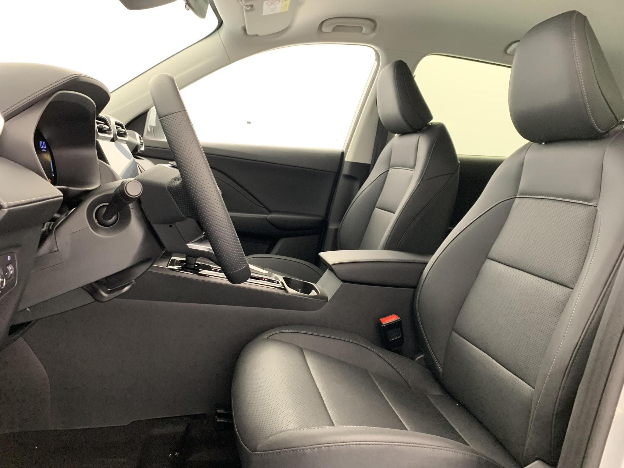 Mg ZS 1.5 L Hybrid+ 197 ch Luxury (2025) - Foto 17