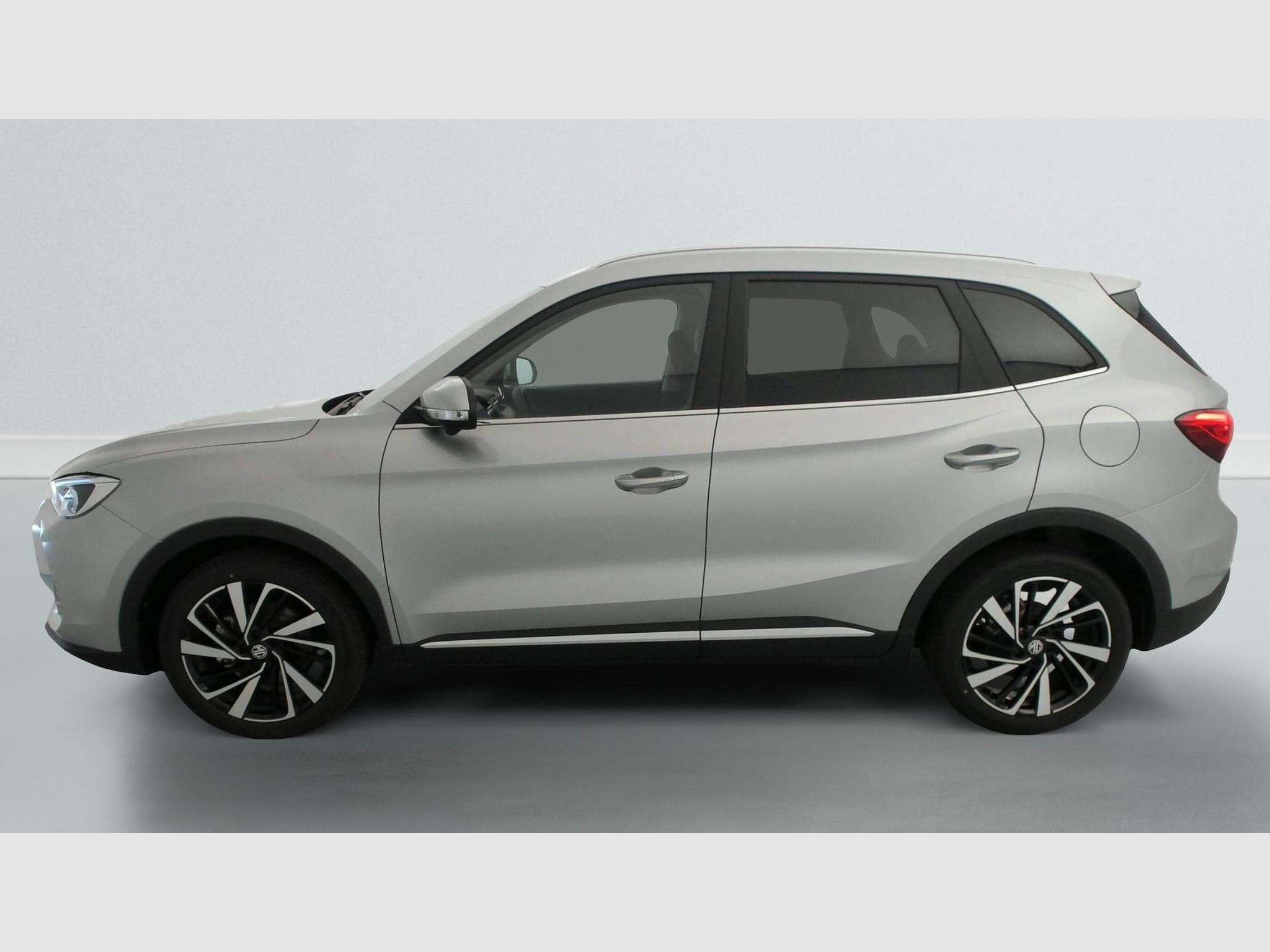 Mg ZS 1.5 L Hybrid+ 197 ch Luxury (2025) - Foto 4