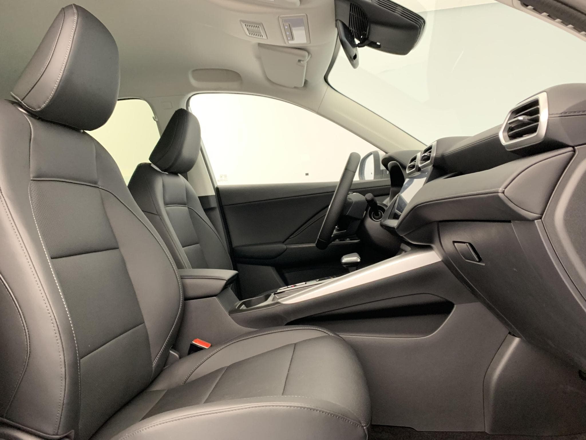 Mg ZS 1.5 L Hybrid+ 197 ch Luxury (2025) - Foto 9