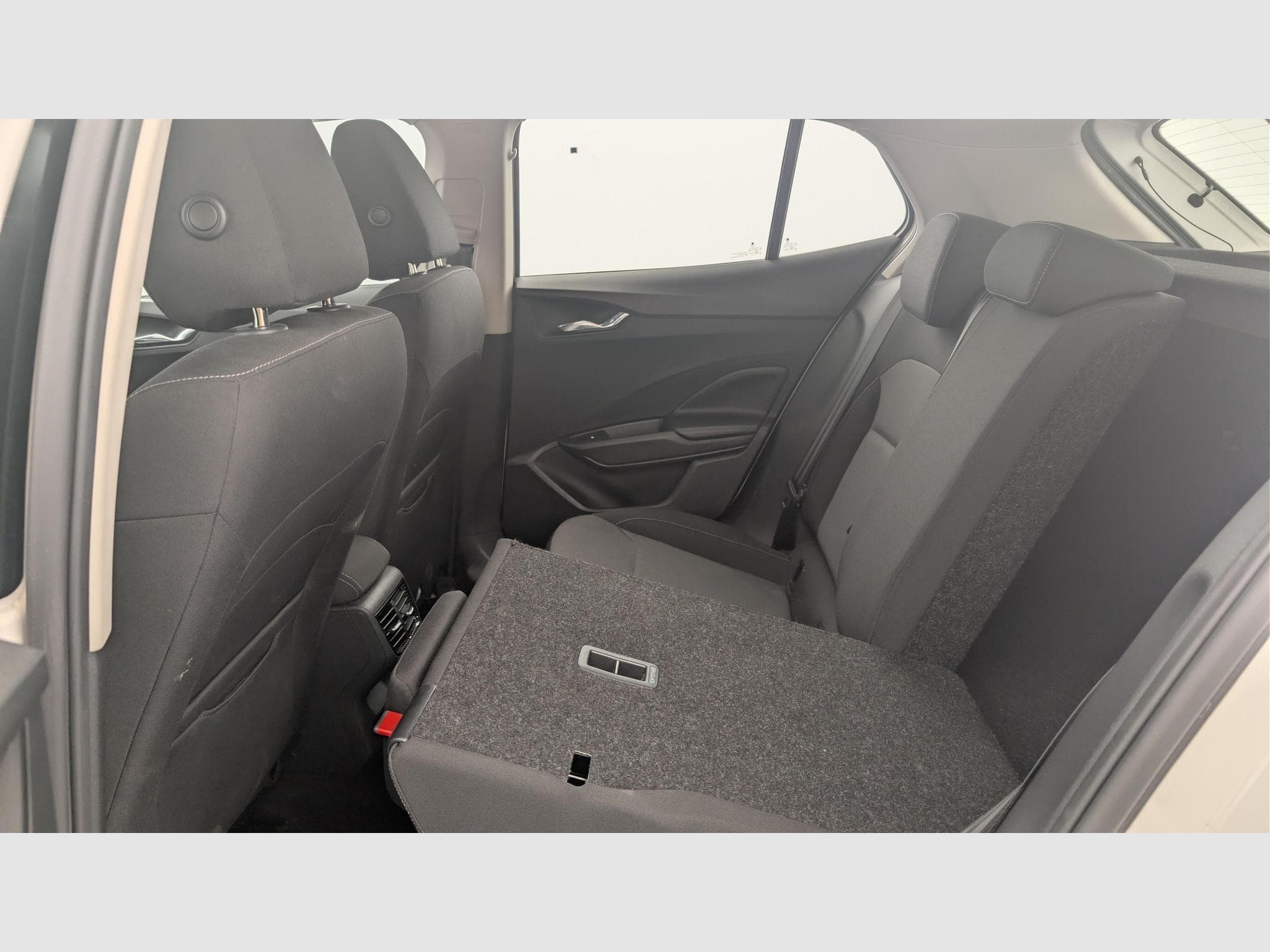 Skoda Fabia 1.0 TSI 95 CH BVM5 AMBITION (2022) - Foto 12