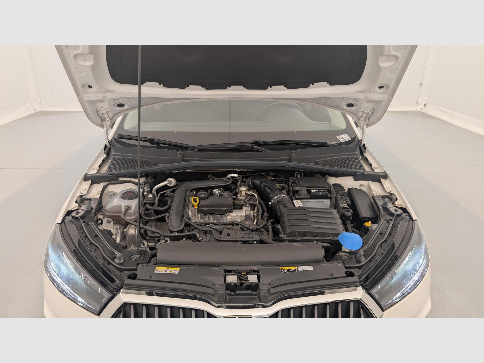 Skoda Fabia 1.0 TSI 95 CH BVM5 AMBITION (2022) - Foto 19