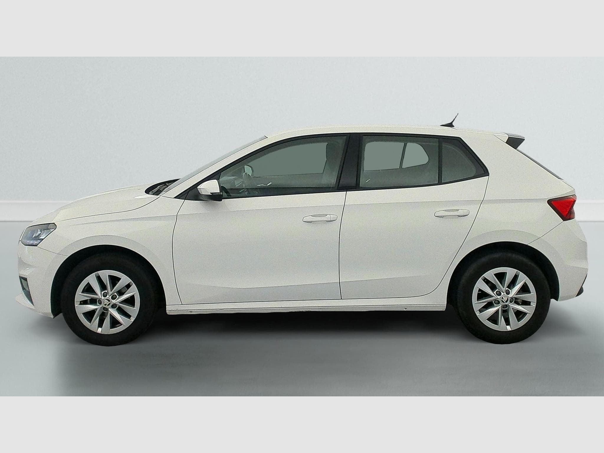 Skoda Fabia 1.0 TSI 95 CH BVM5 AMBITION (2022) - Foto 4