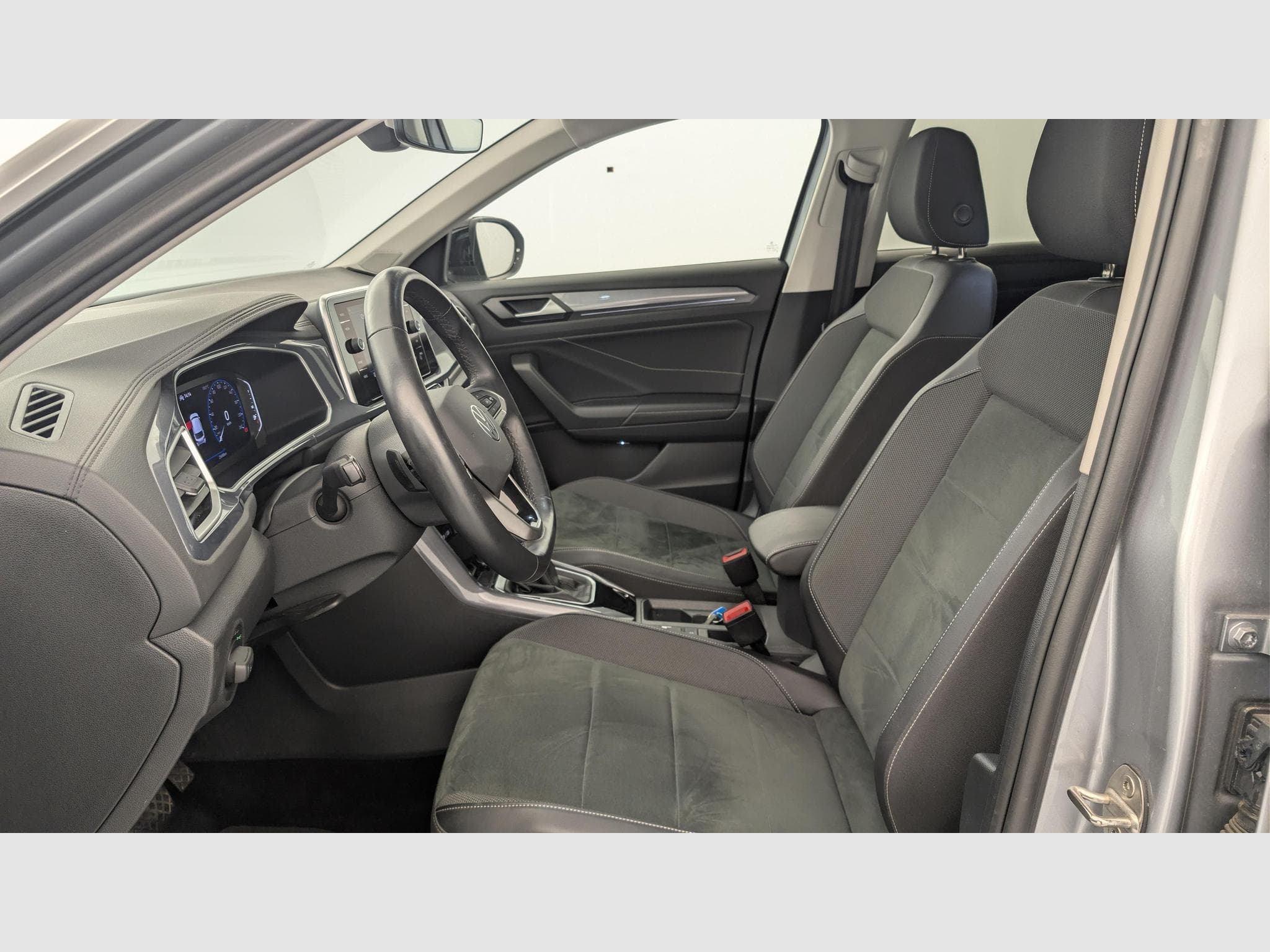 VW T-Roc 1.5 TSI EVO 150 Start/Stop DSG7 Style (2023) - Foto 16