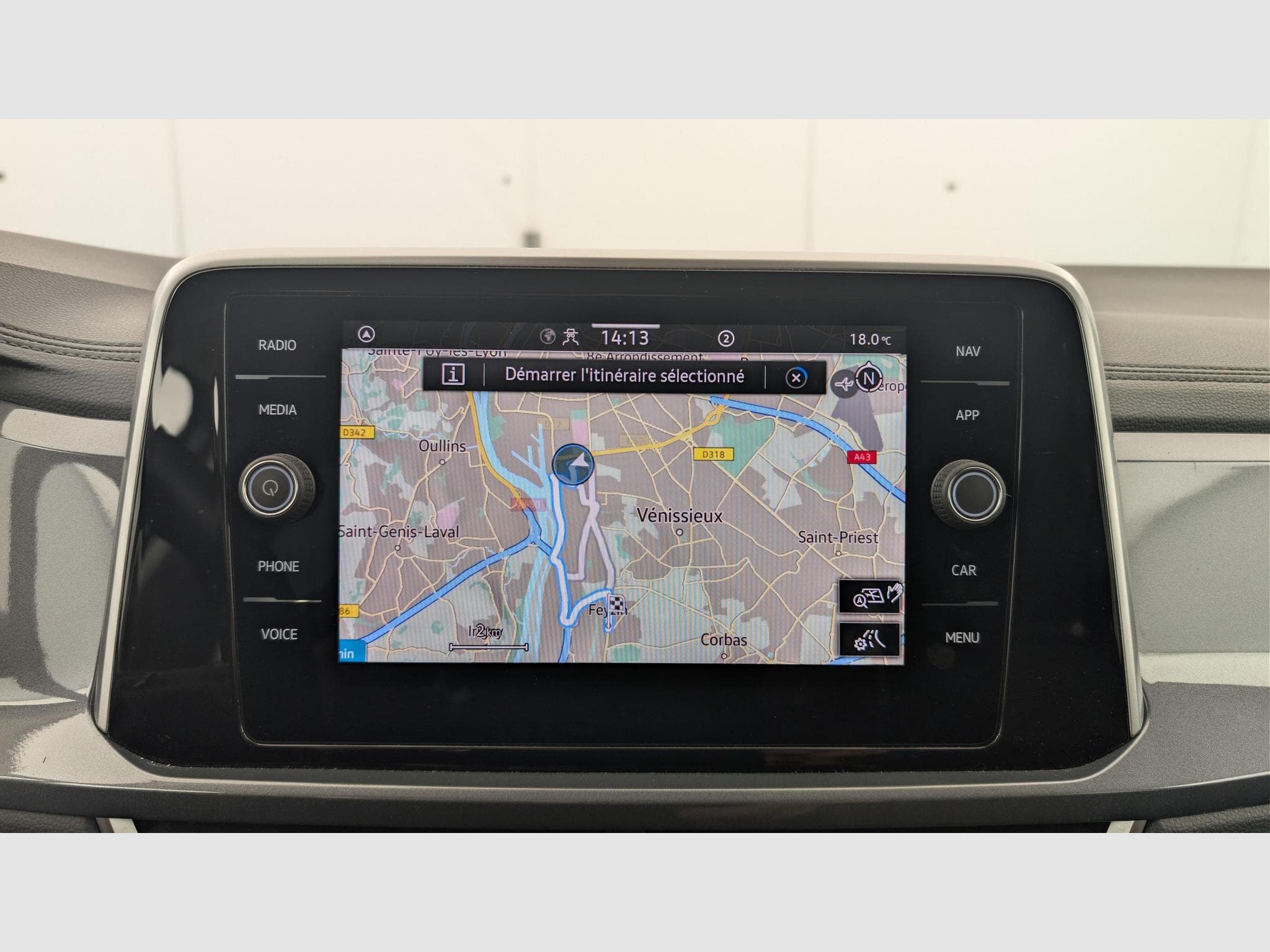 VW T-Roc 1.5 TSI EVO 150 Start/Stop DSG7 Style (2023) - Foto 18