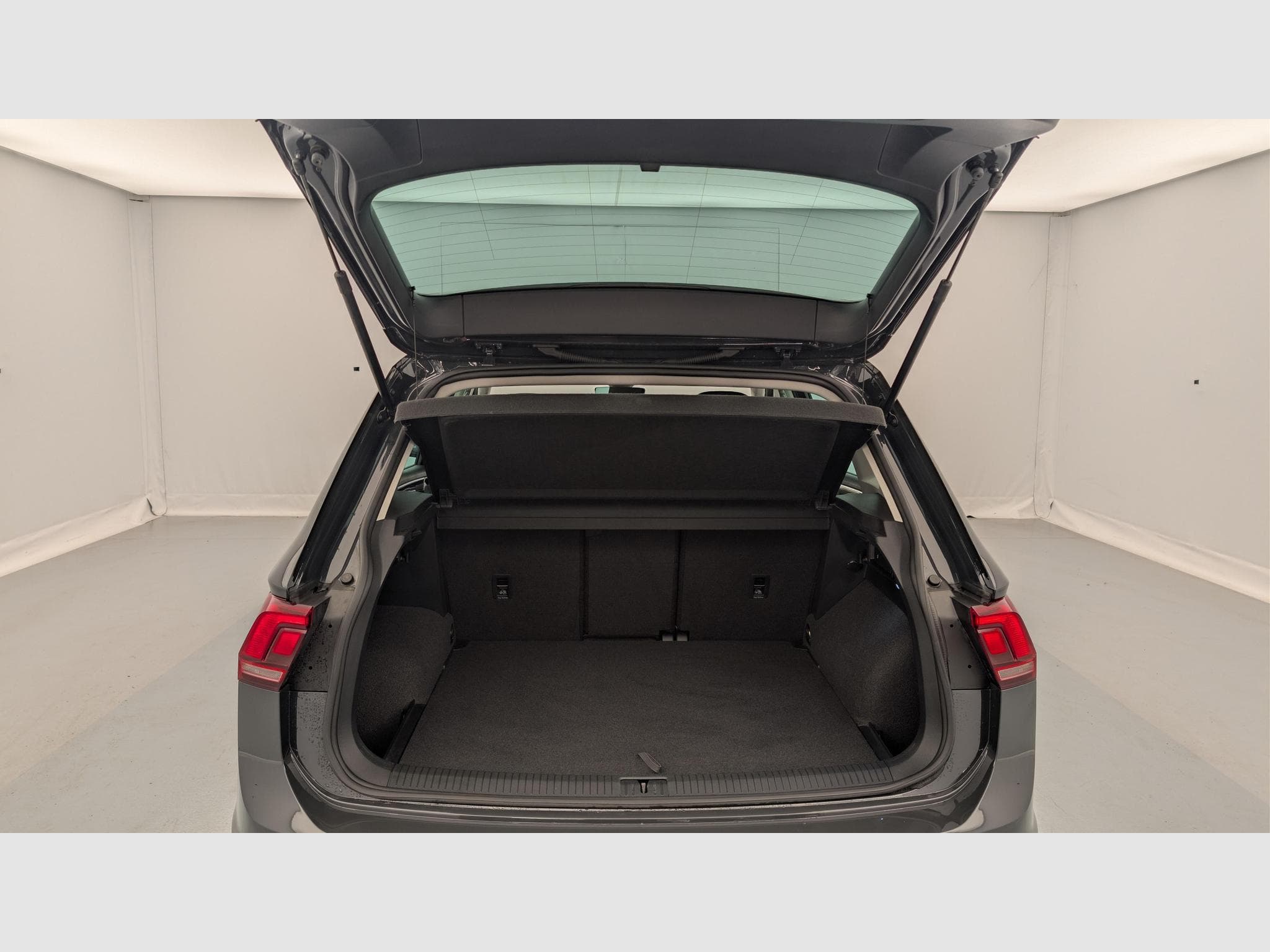 VW Tiguan 2.0 TDI 150ch DSG7 Life Plus (2023) - Foto 11