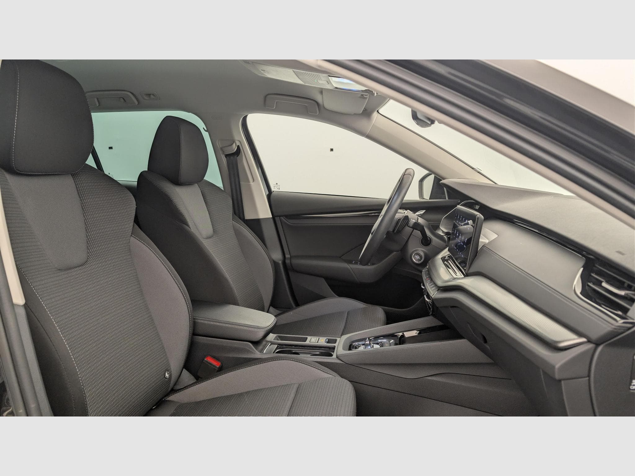 Skoda Octavia 2.0 TDI 116 ch DSG7 Ambition (2021) - Foto 9
