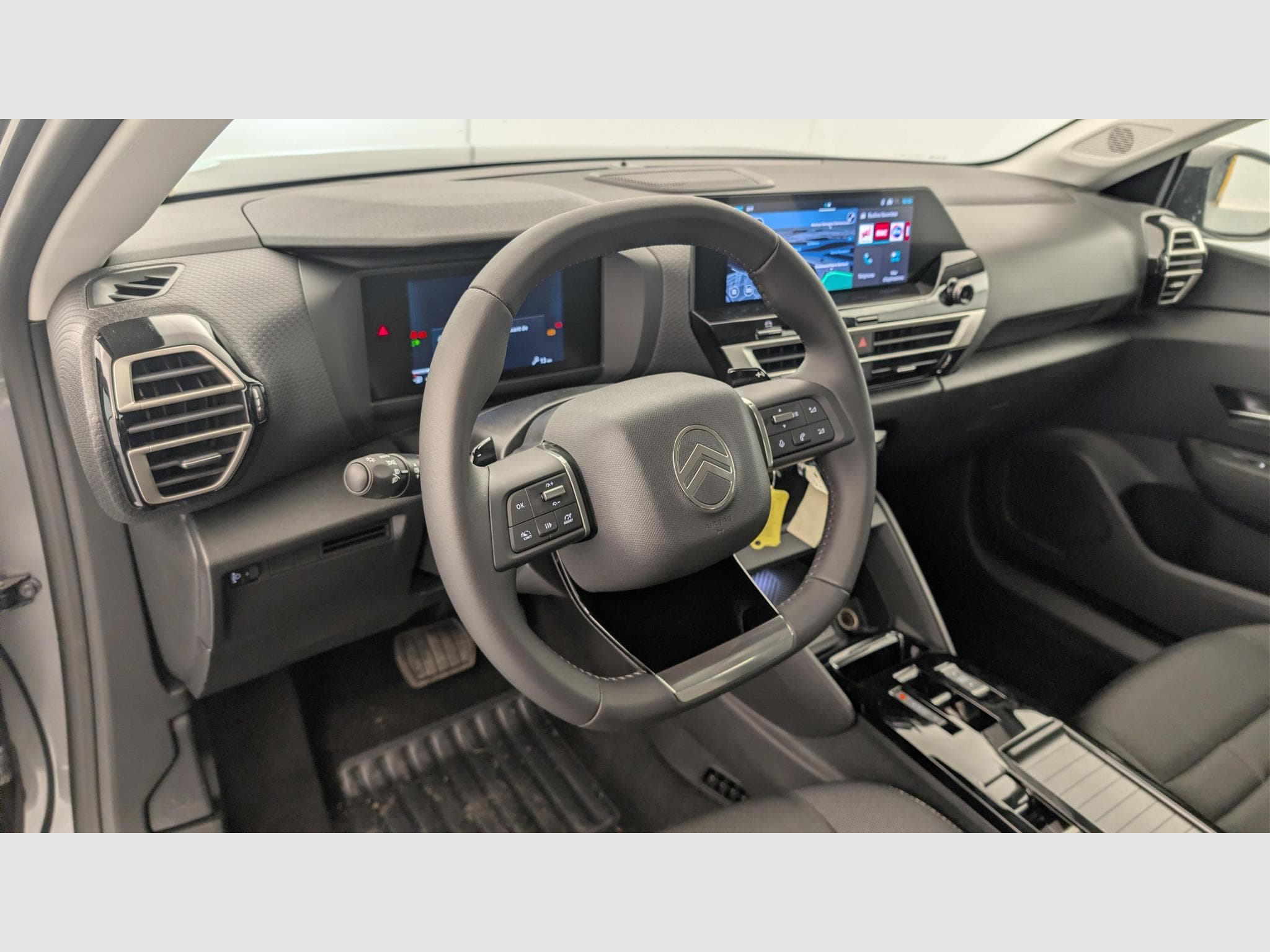 CitroëN C4 Hybride 145 ch e-DCS6 Plus (2025) - Foto 15