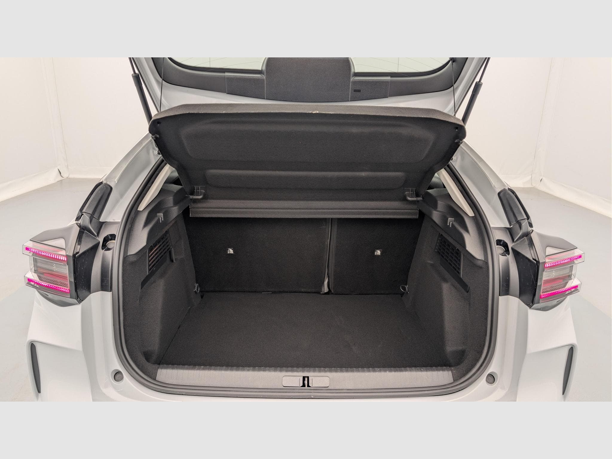 CitroëN C4 Hybride 145 ch e-DCS6 Business (2025) - Foto 11