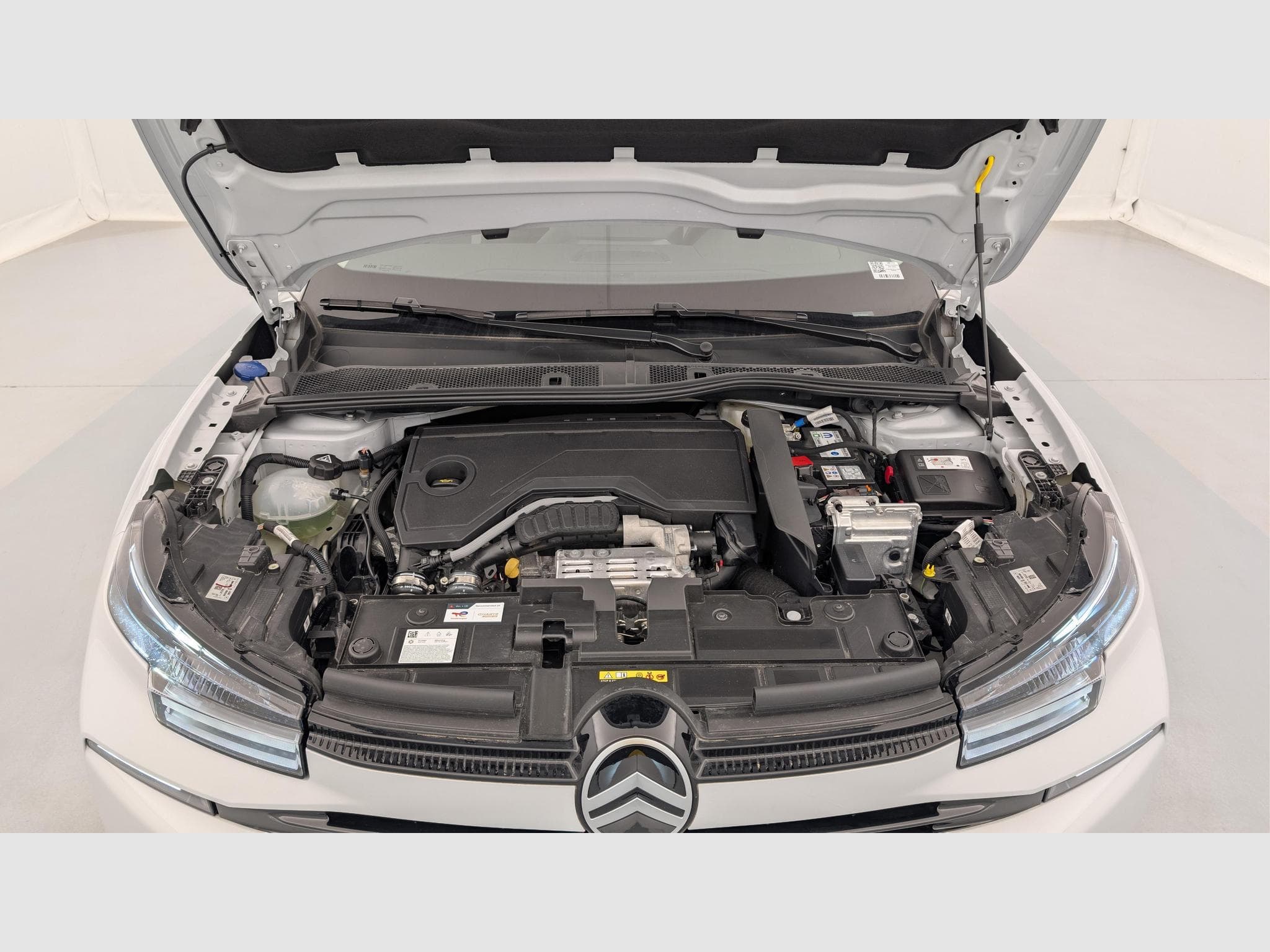 CitroëN C4 Hybride 145 ch e-DCS6 Business (2025) - Foto 20