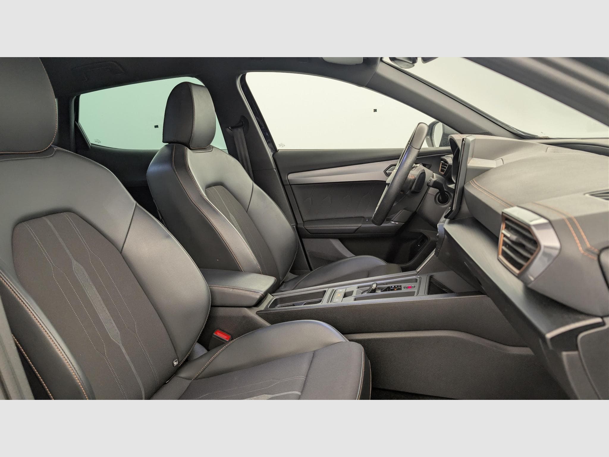Cupra Formentor 1.5 TSI 150 CH DSG7 BUSINESS EDITION (2023) - Foto 9