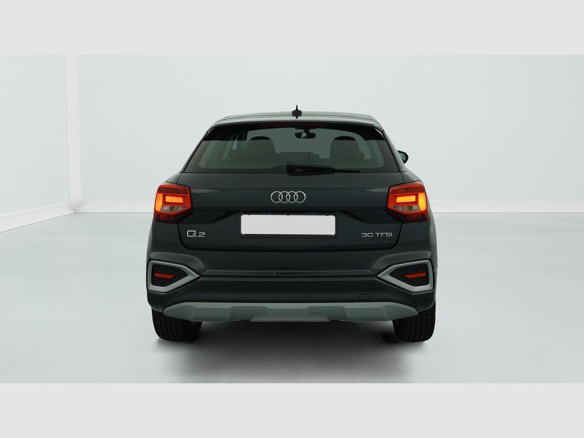 Audi Q2 30 TFSI 110 BVM6 Design (2022) - Photo 6