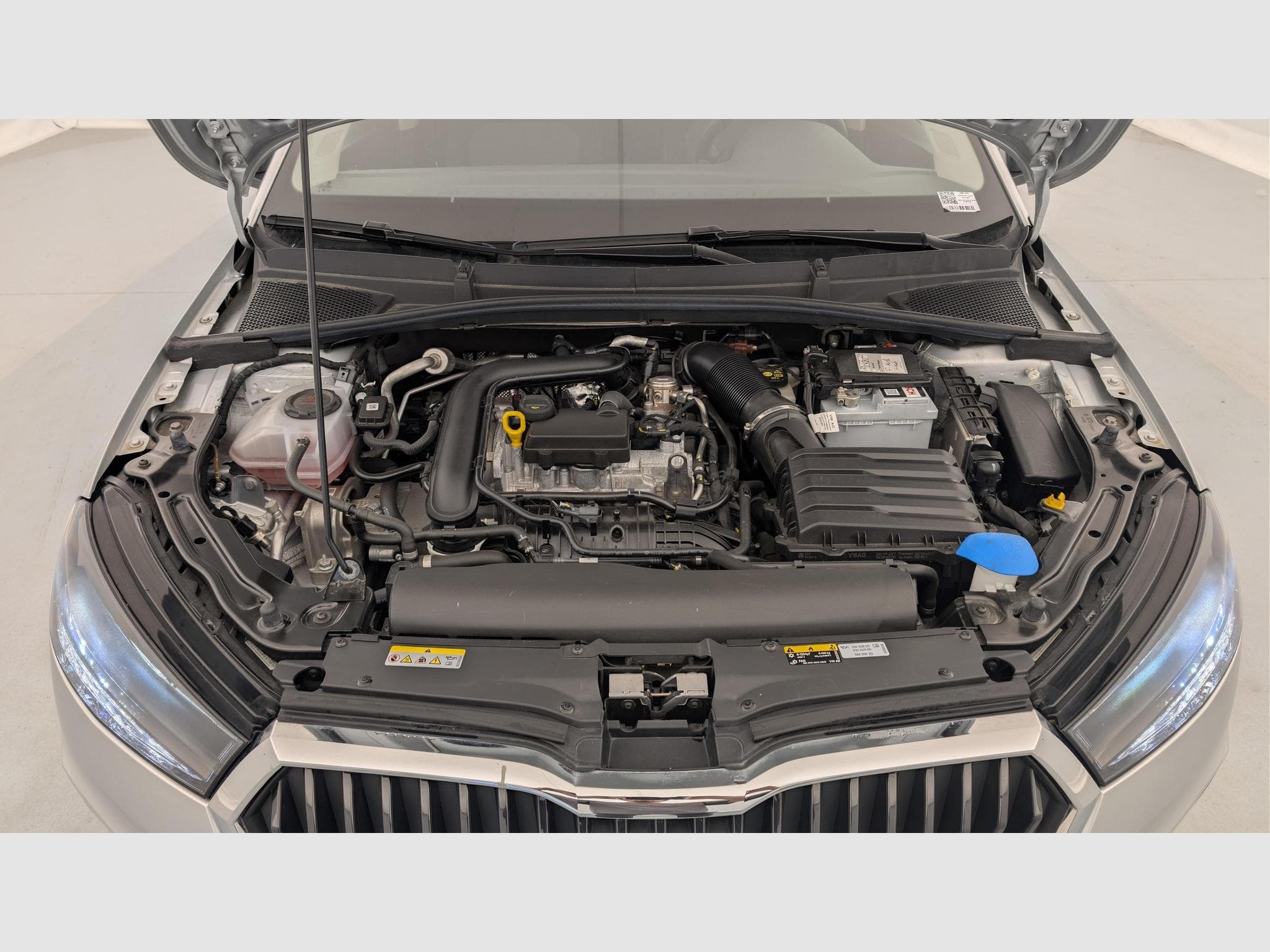 Skoda Fabia 1.0 TSI 95 CH BVM5 AMBITION (2023) - Photo 20