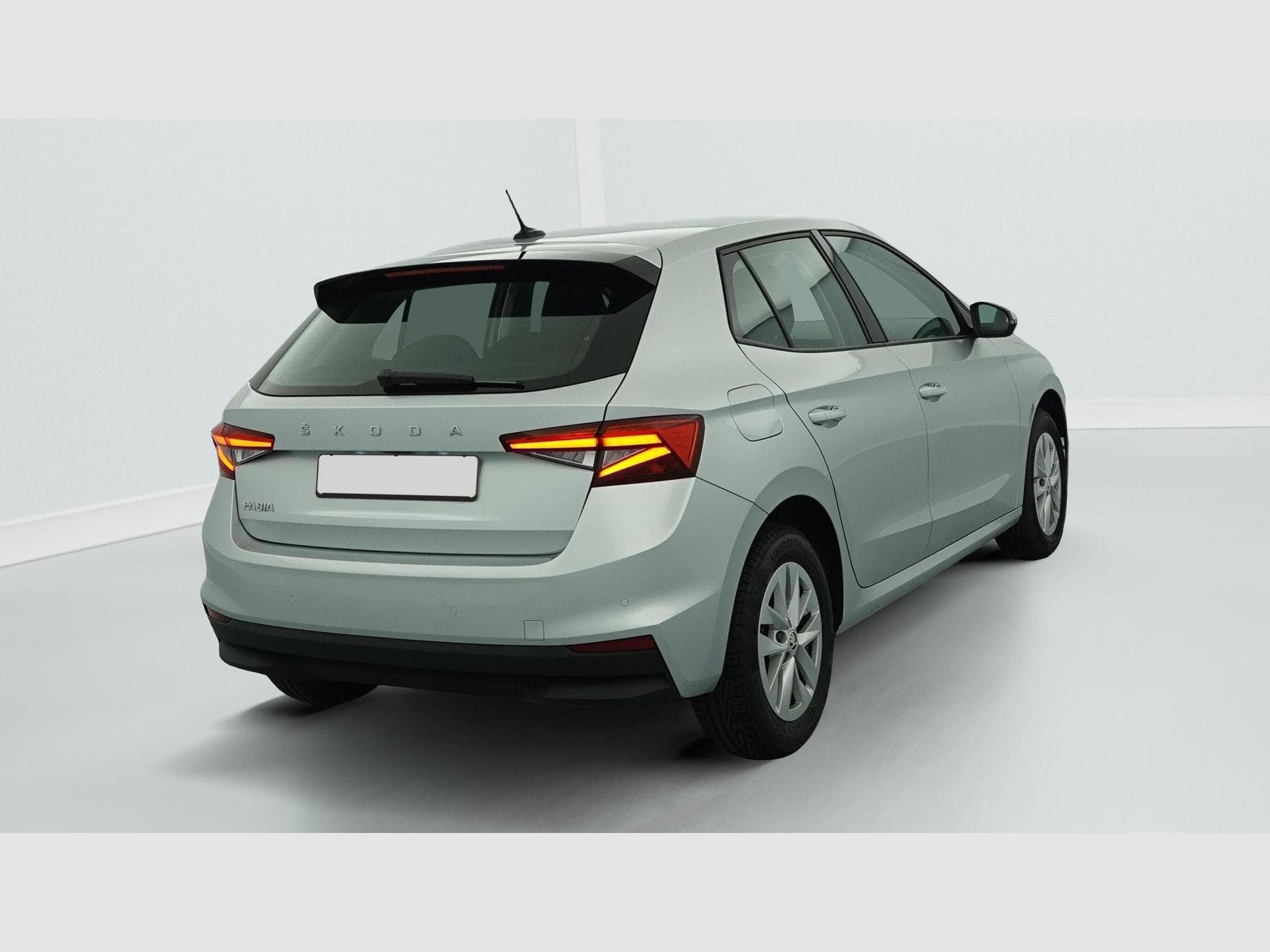 Skoda Fabia 1.0 TSI 95 CH BVM5 AMBITION (2023) - Photo 7