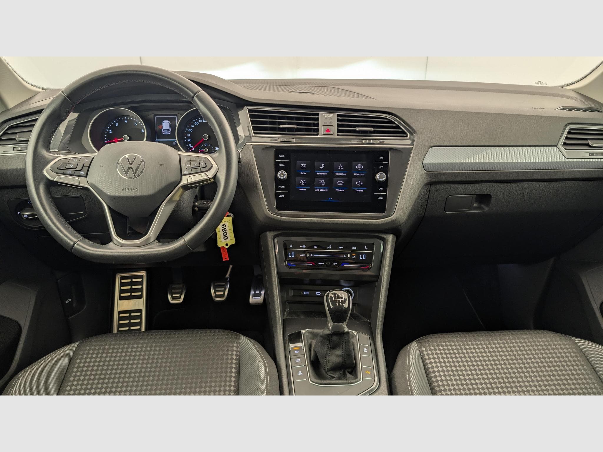 VW Tiguan 1.5 TSI 150CH BVM6 ACTIVE (2022) - Photo 13