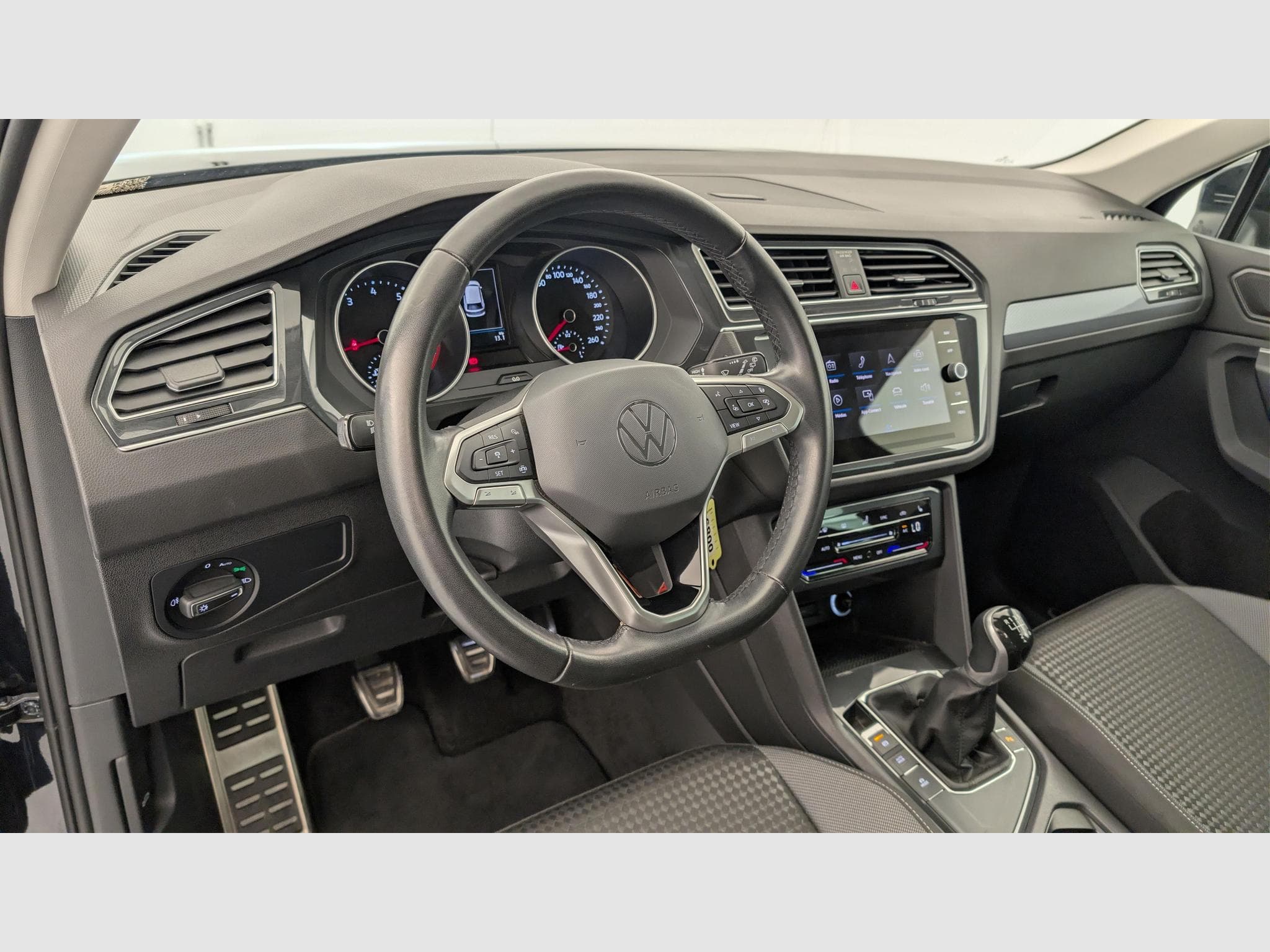 VW Tiguan 1.5 TSI 150CH BVM6 ACTIVE (2022) - Photo 15