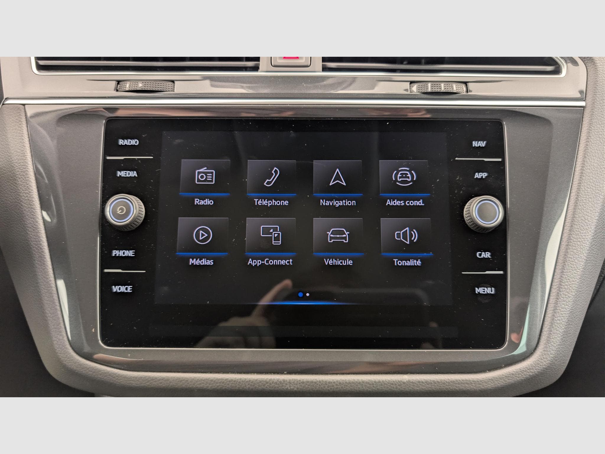 VW Tiguan 1.5 TSI 150CH BVM6 ACTIVE (2022) - Photo 17