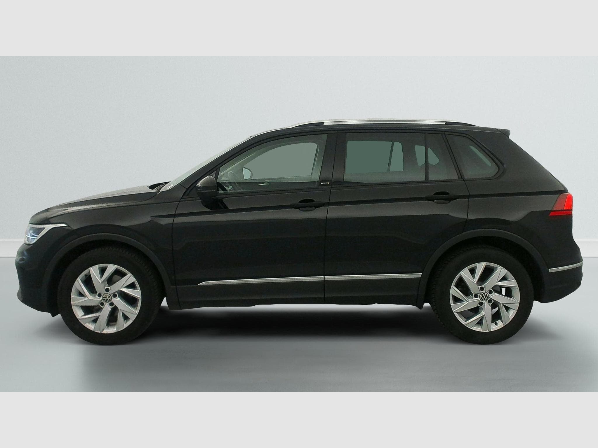 VW Tiguan 1.5 TSI 150CH BVM6 ACTIVE (2022) - Photo 4