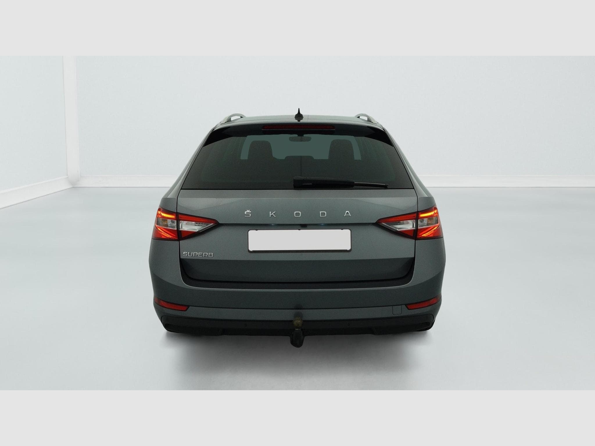 Skoda Superb 2.0 TDI 150 SCR DSG7 BUSINESS (2024) - Photo 6