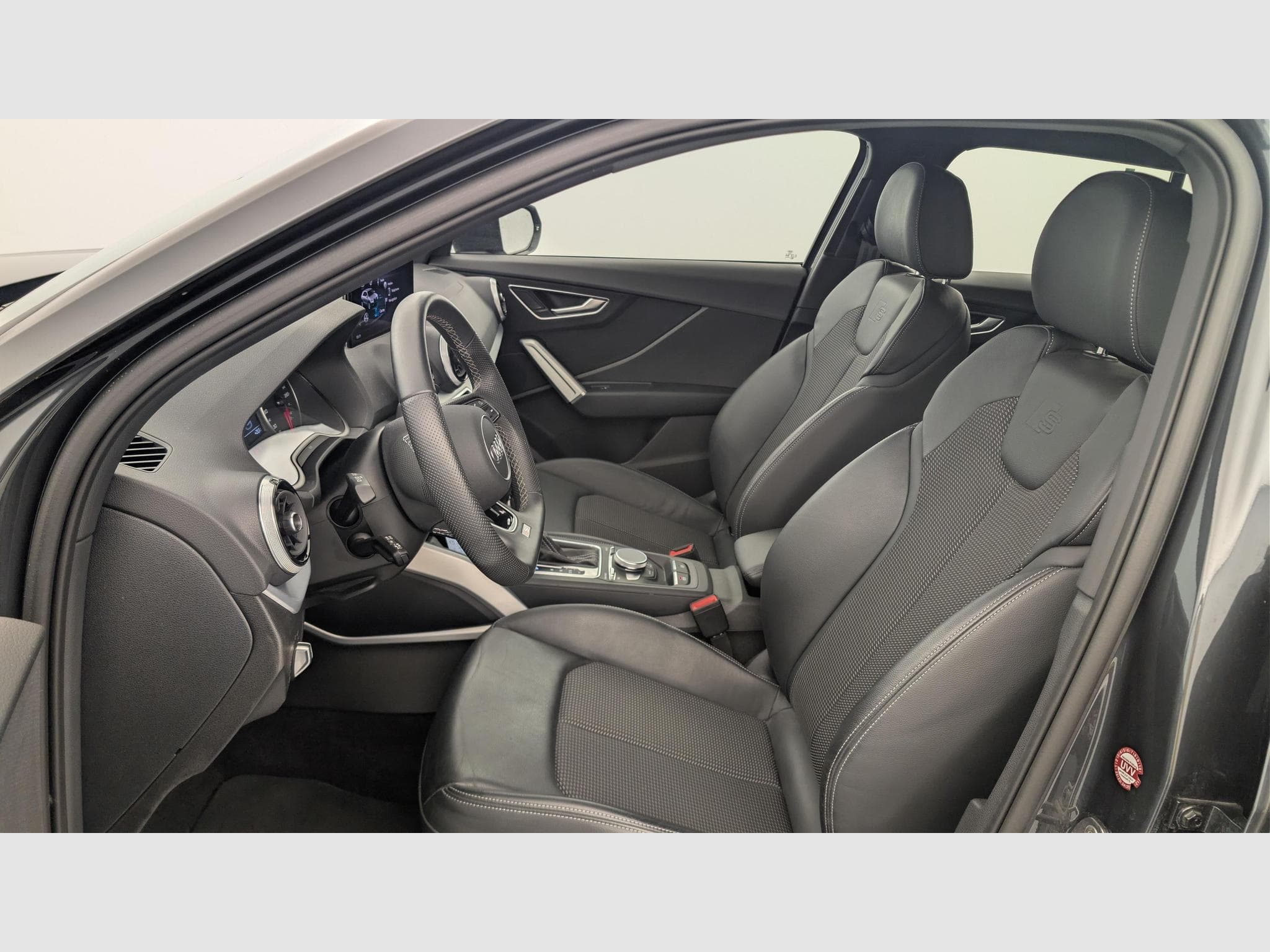 Audi Q2 35 TDI 150 S tronic 7 Quattro Design (2022) - Photo 16