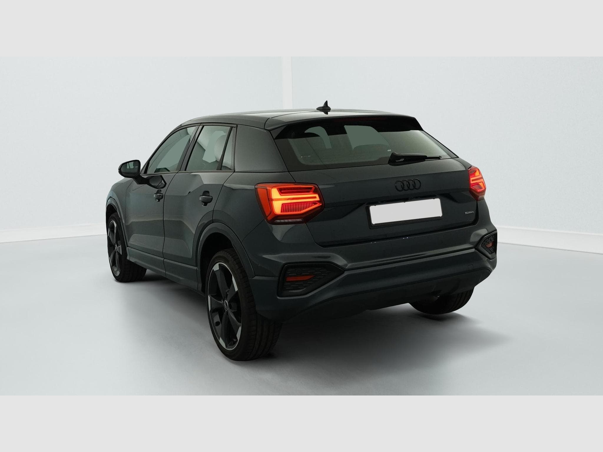 Audi Q2 35 TDI 150 S tronic 7 Quattro Design (2022) - Photo 5