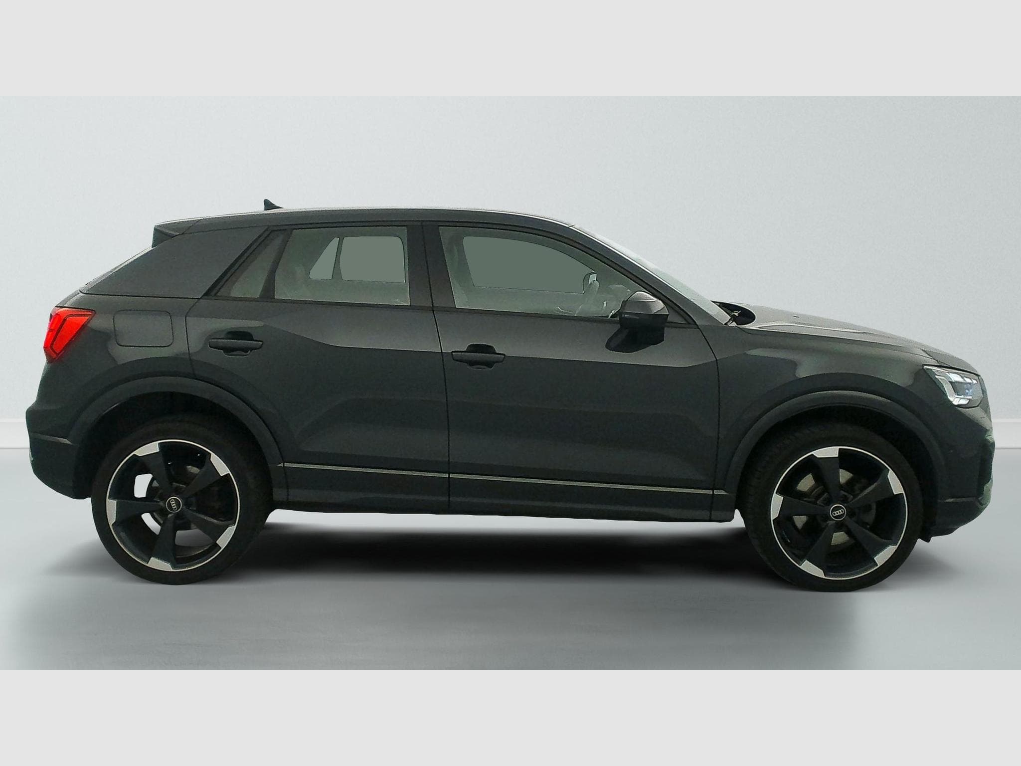 Audi Q2 35 TDI 150 S tronic 7 Quattro Design (2022) - Photo 8